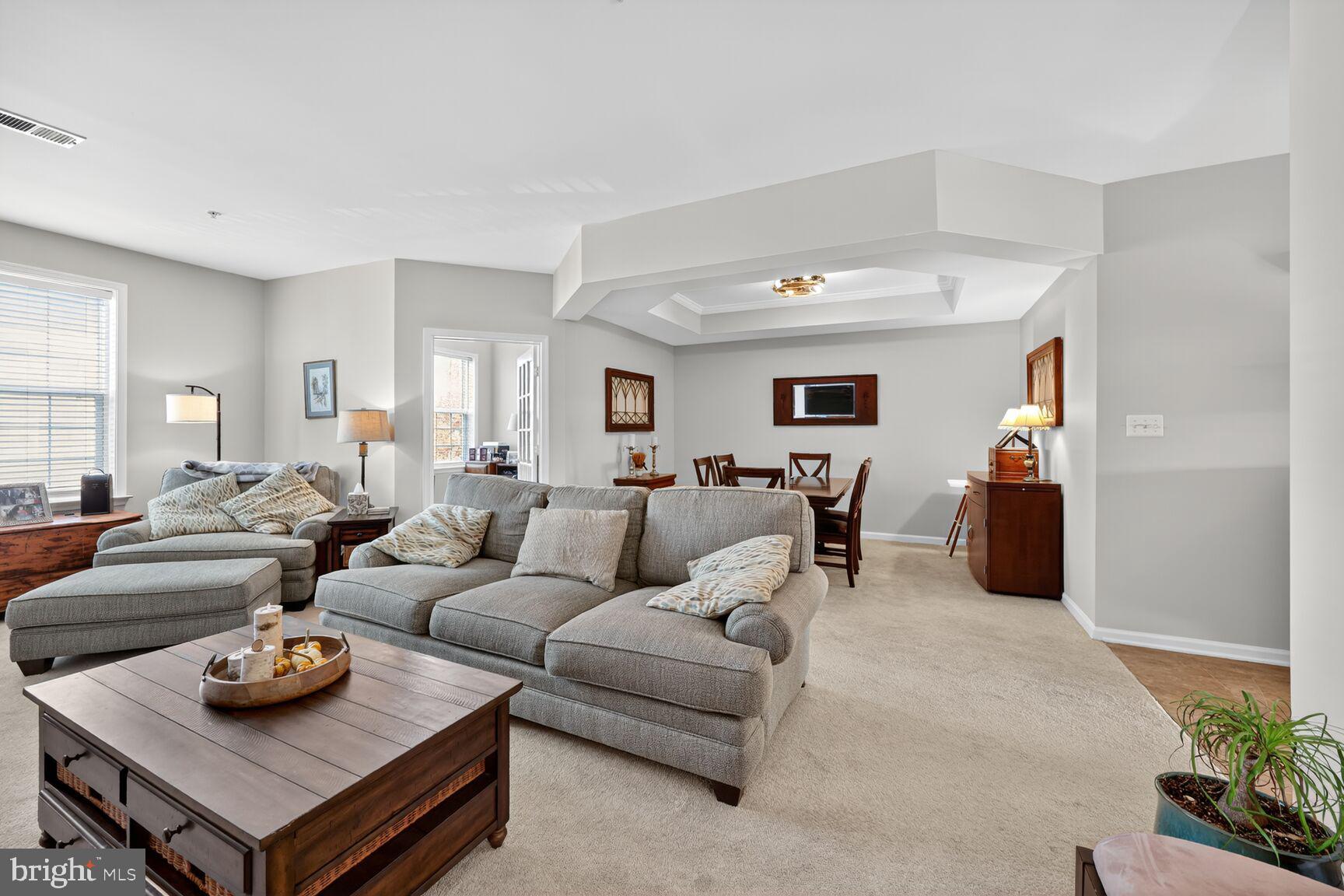 TOWNES CONDOMINIUMS - Residential