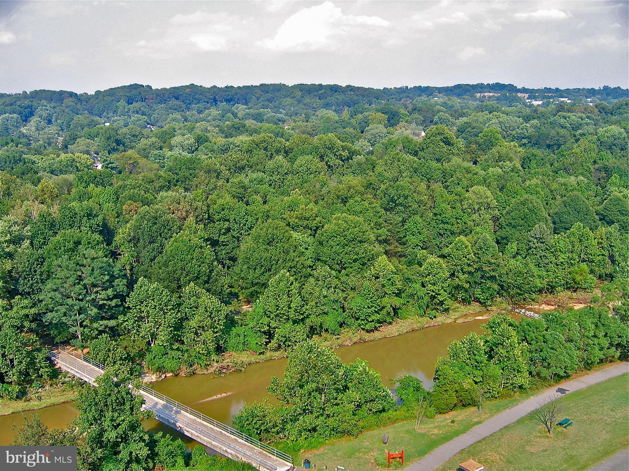 HALLMARK - Residential Lease