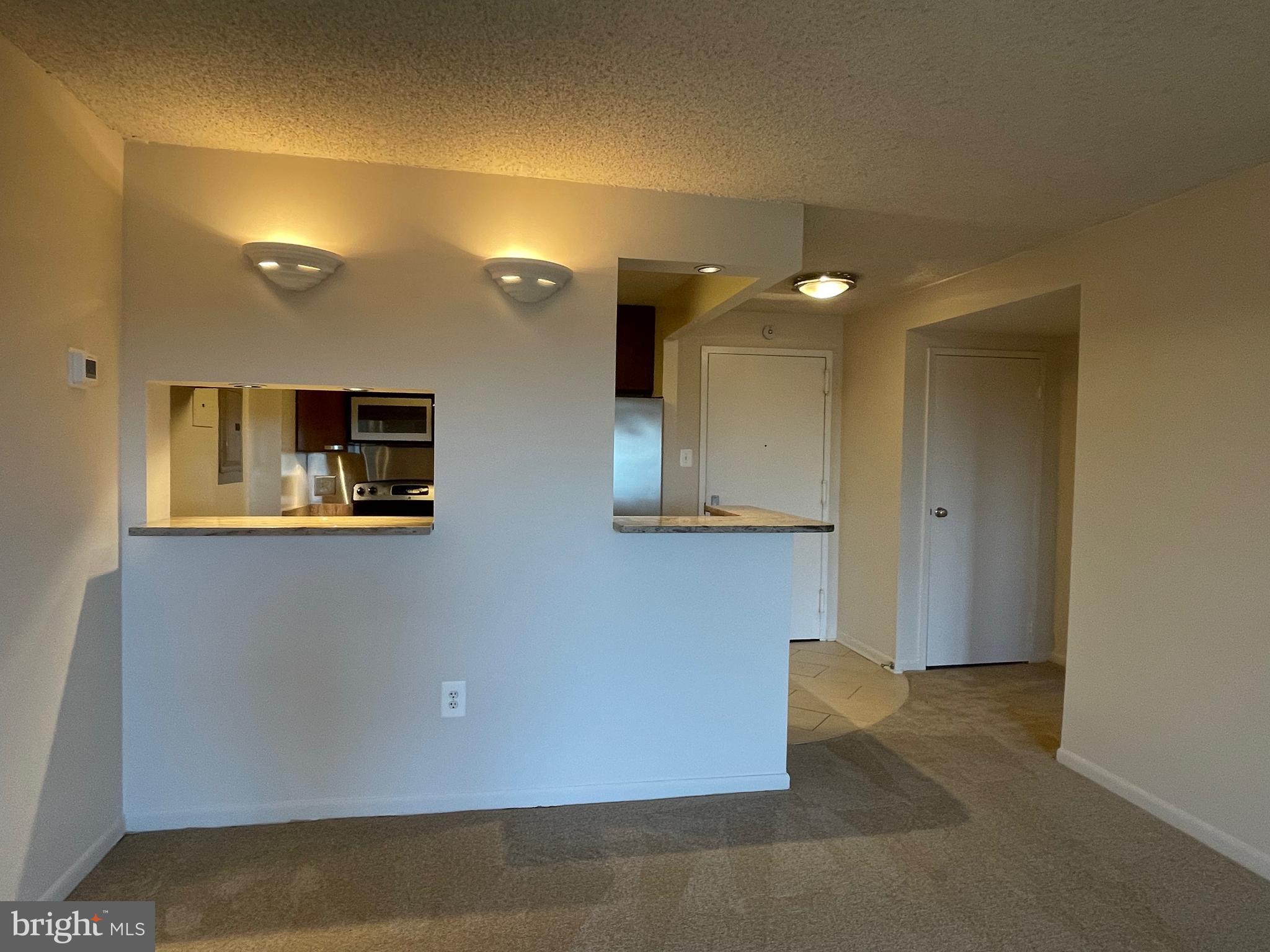 HALLMARK - Residential Lease