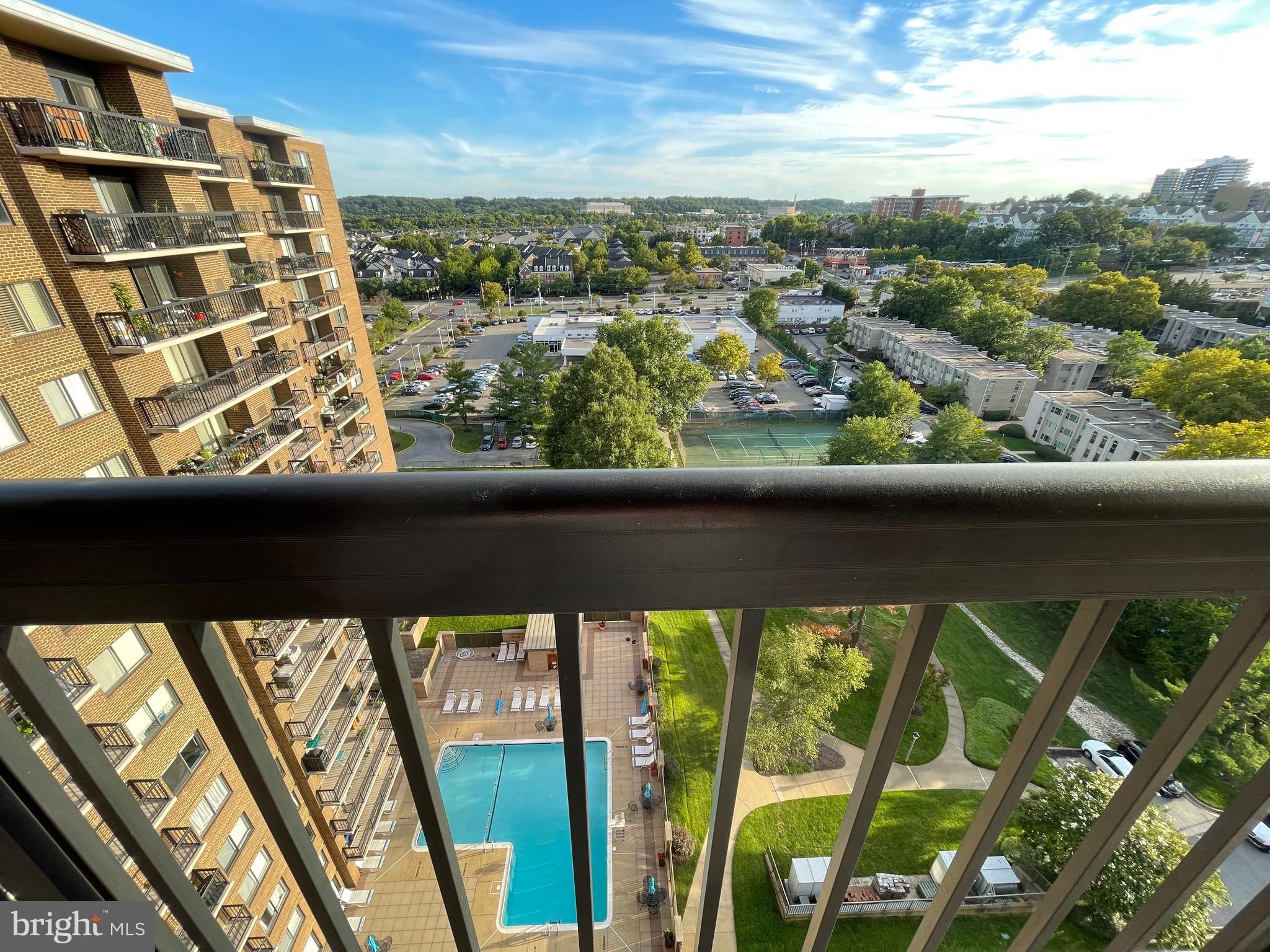 HALLMARK - Residential Lease