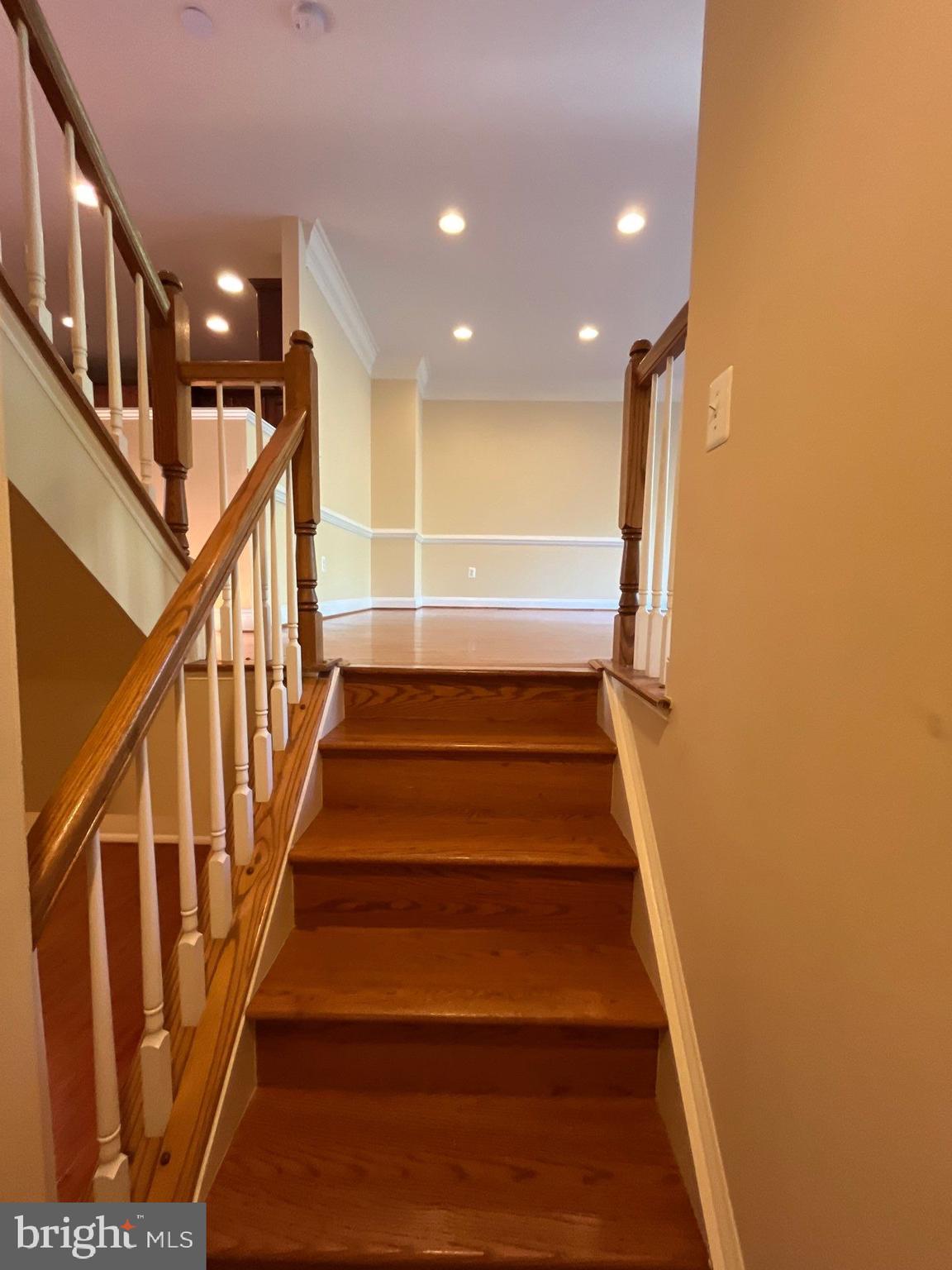 FAIRFAX CENTER LANDBAY - Residential Lease