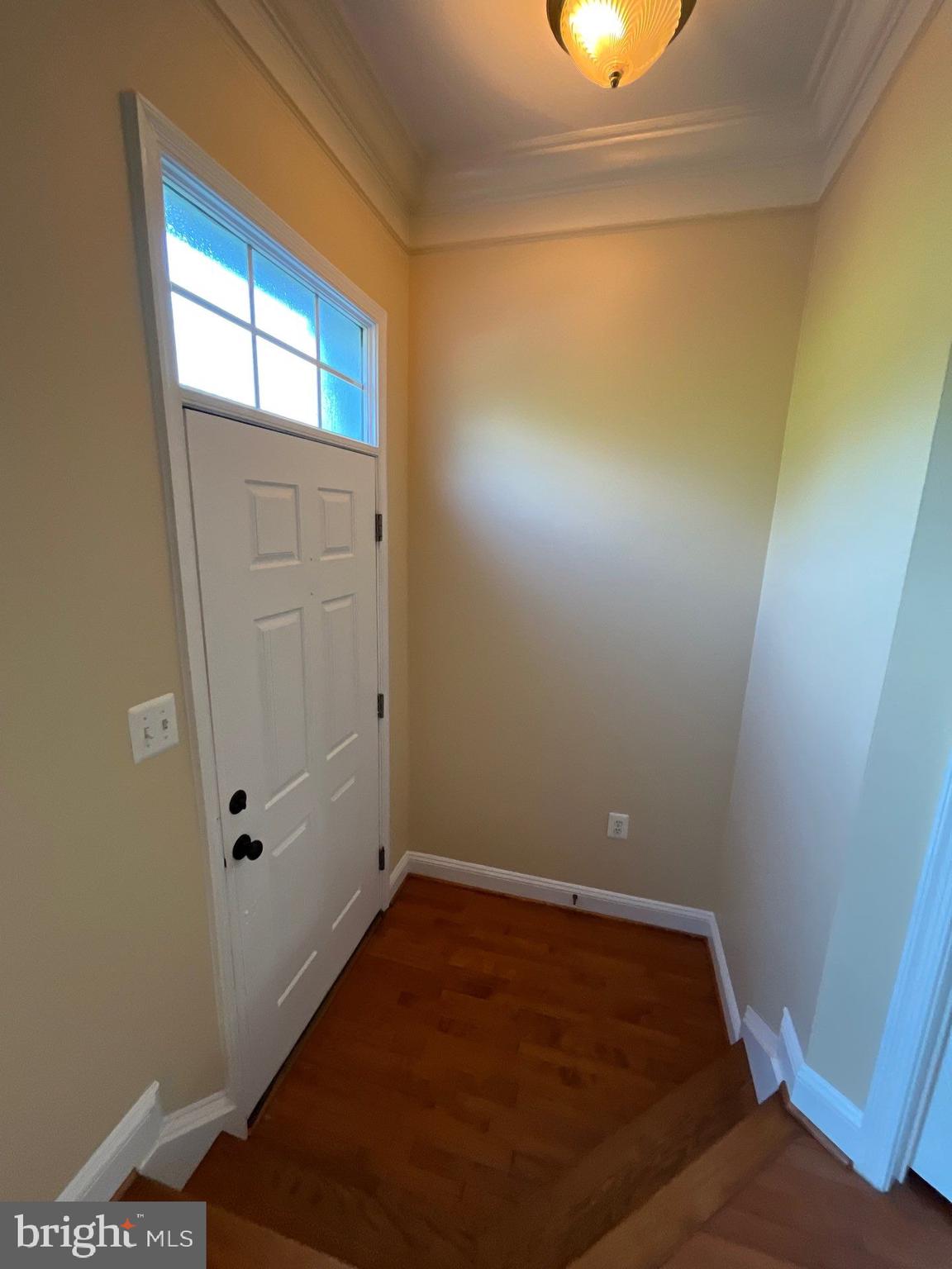 FAIRFAX CENTER LANDBAY - Residential Lease