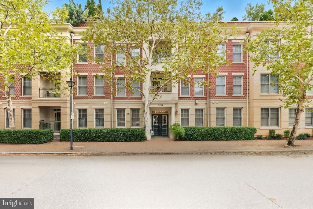 Photo of 1115 Cameron Street #215, ALEXANDRIA, VA 22314 (MLS # VAAX2050368)