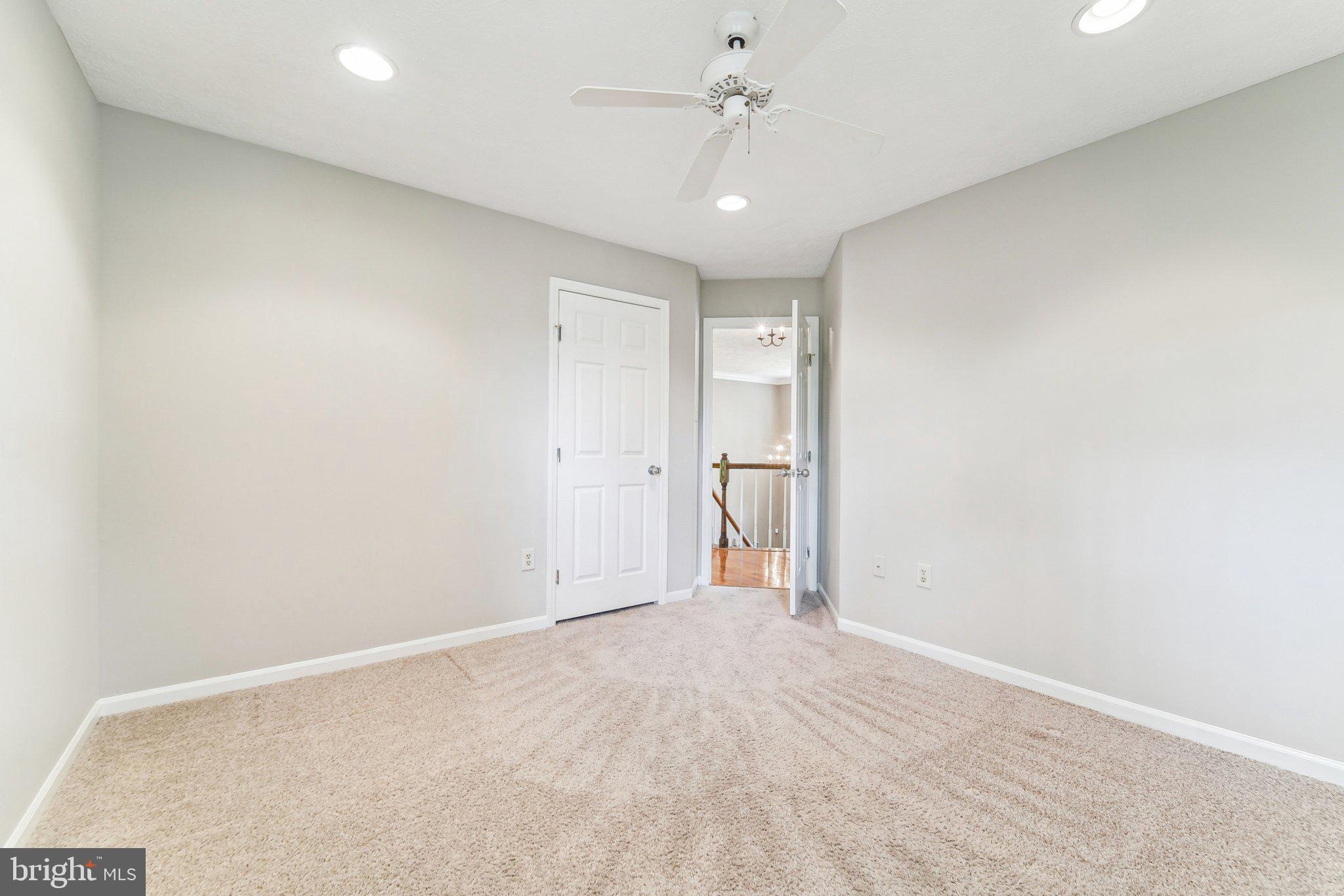 VILLAGE OF HICKORY RIDGE - Residential