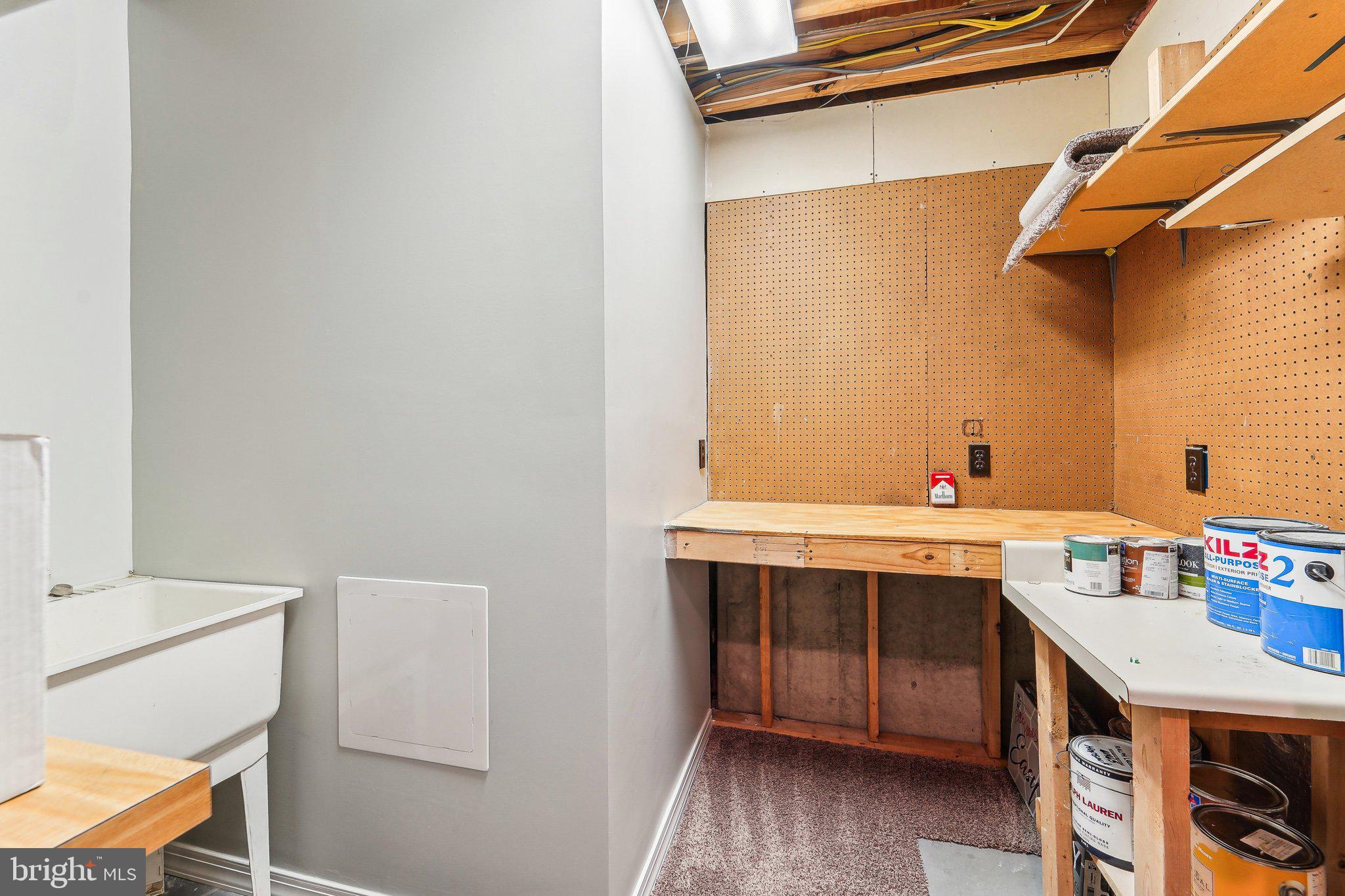 VILLAGE OF HICKORY RIDGE - Residential