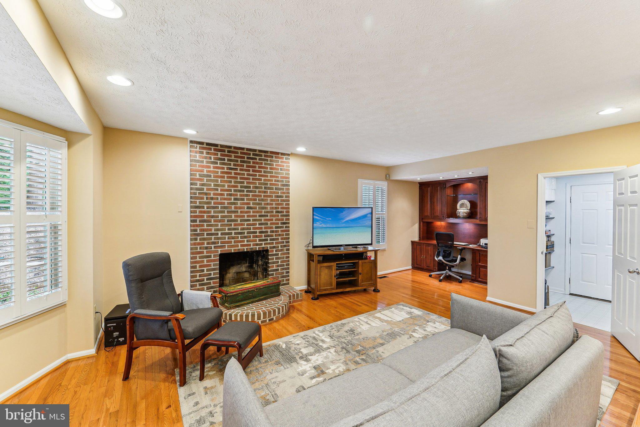 10908 HARMEL DRIVE