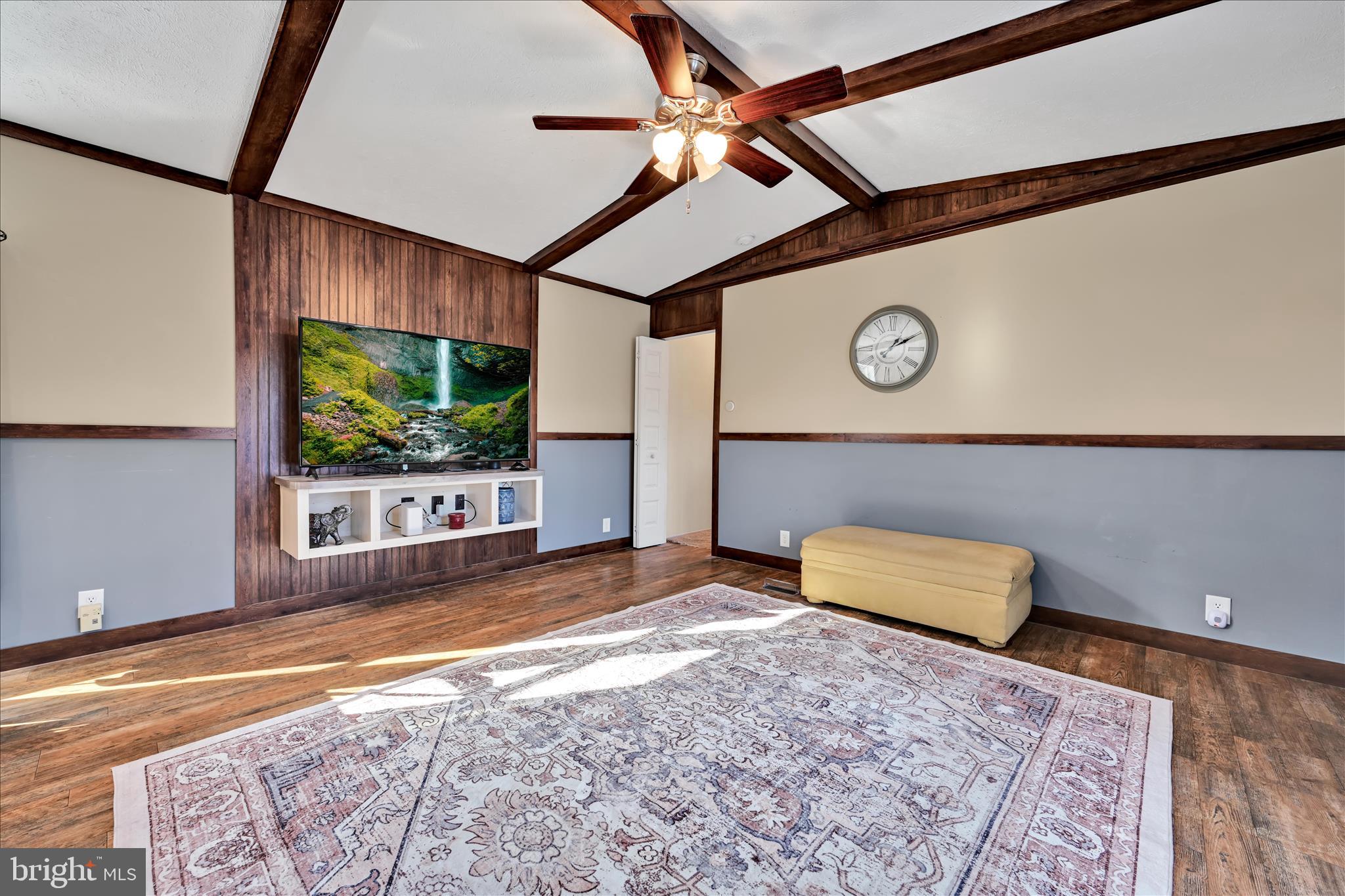 SOUTH HEIDELBERG - Residential