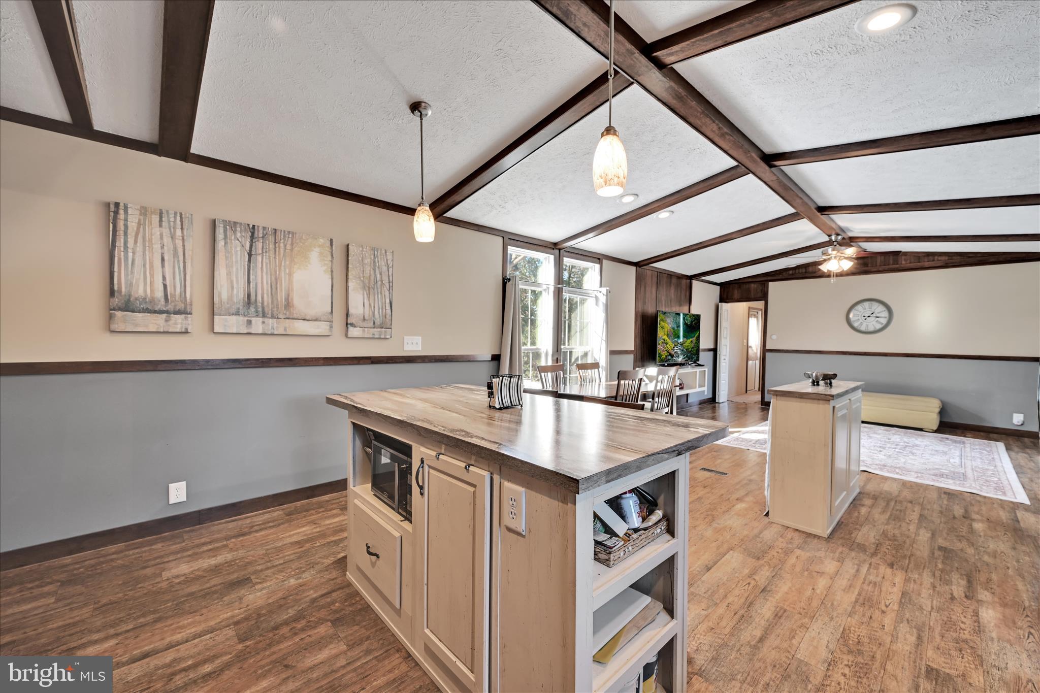 SOUTH HEIDELBERG - Residential