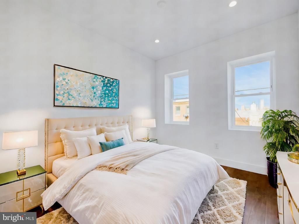 PASSYUNK SQUARE - Residential