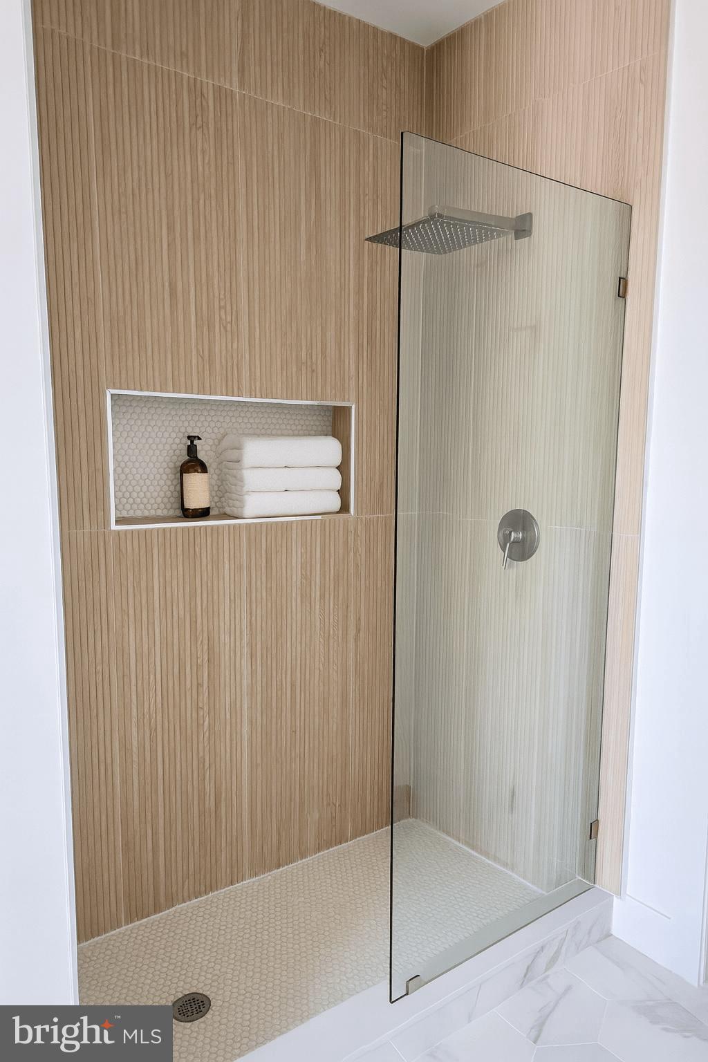 PASSYUNK SQUARE - Residential