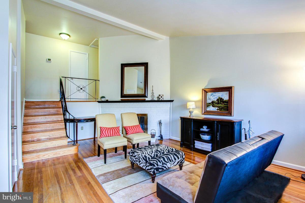 SOUTH FOUR CORNERS - Residential