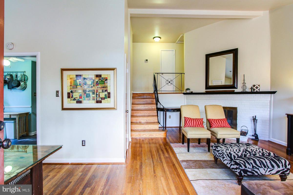 SOUTH FOUR CORNERS - Residential