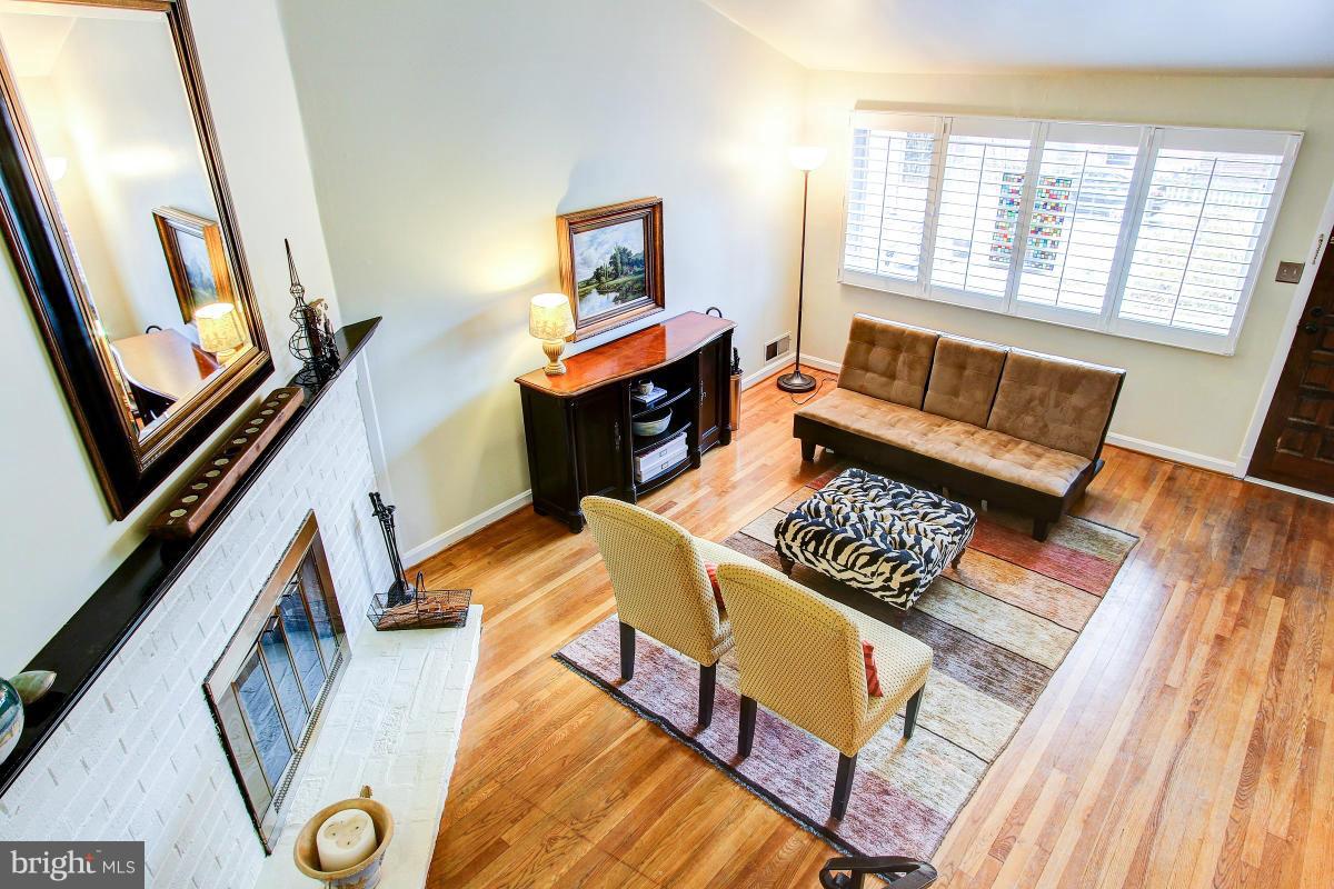 SOUTH FOUR CORNERS - Residential