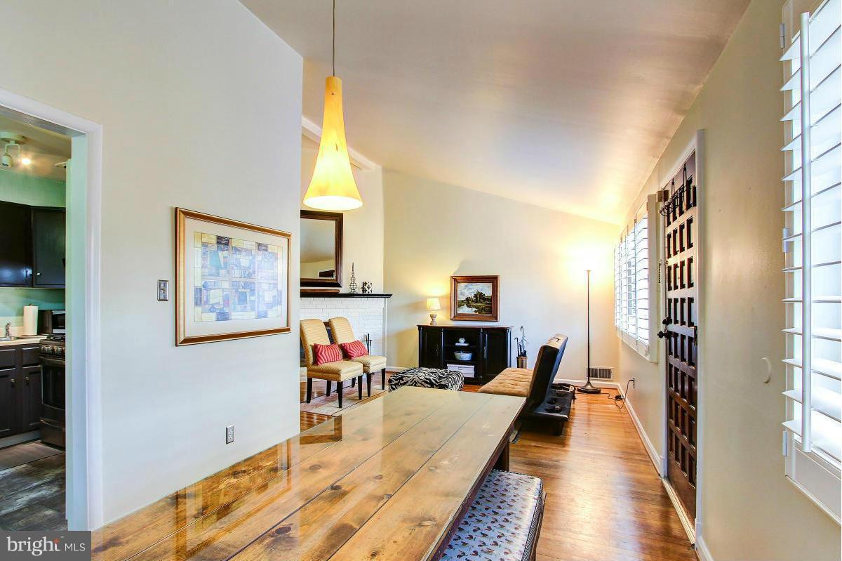 SOUTH FOUR CORNERS - Residential