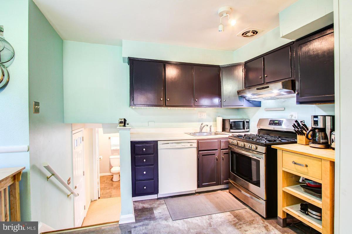 SOUTH FOUR CORNERS - Residential