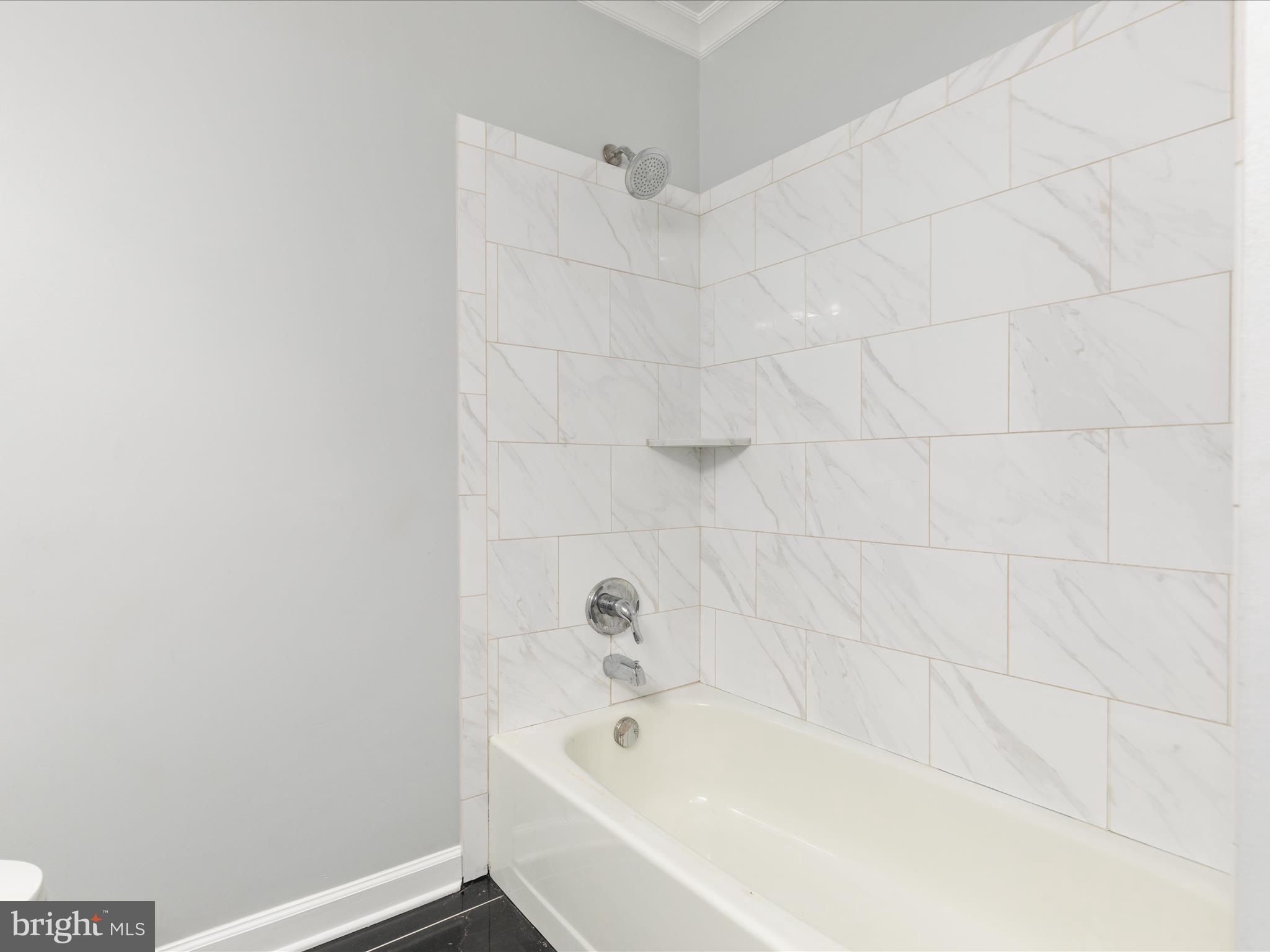 STONINGTON ARTERY - Residential