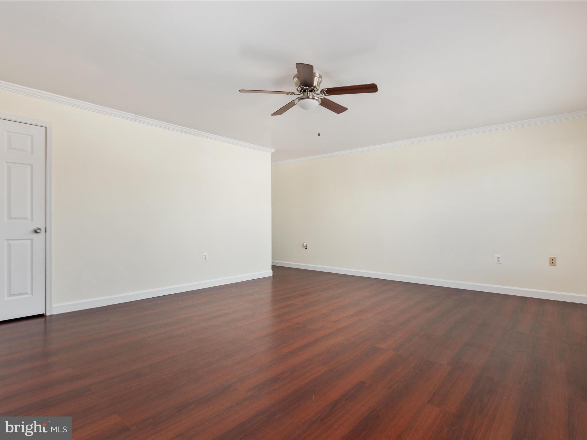 STONINGTON ARTERY - Residential