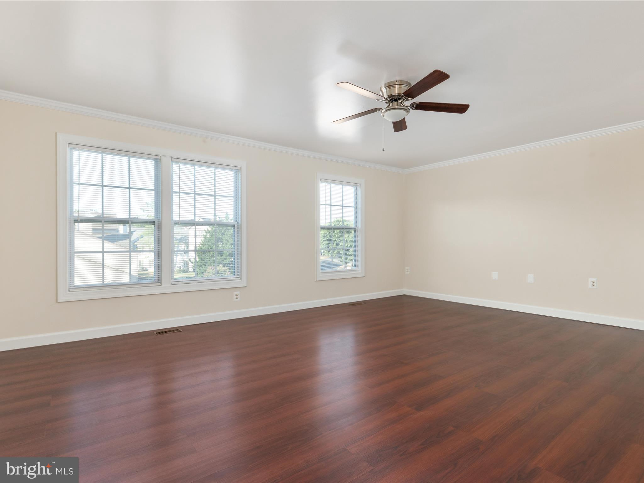 STONINGTON ARTERY - Residential