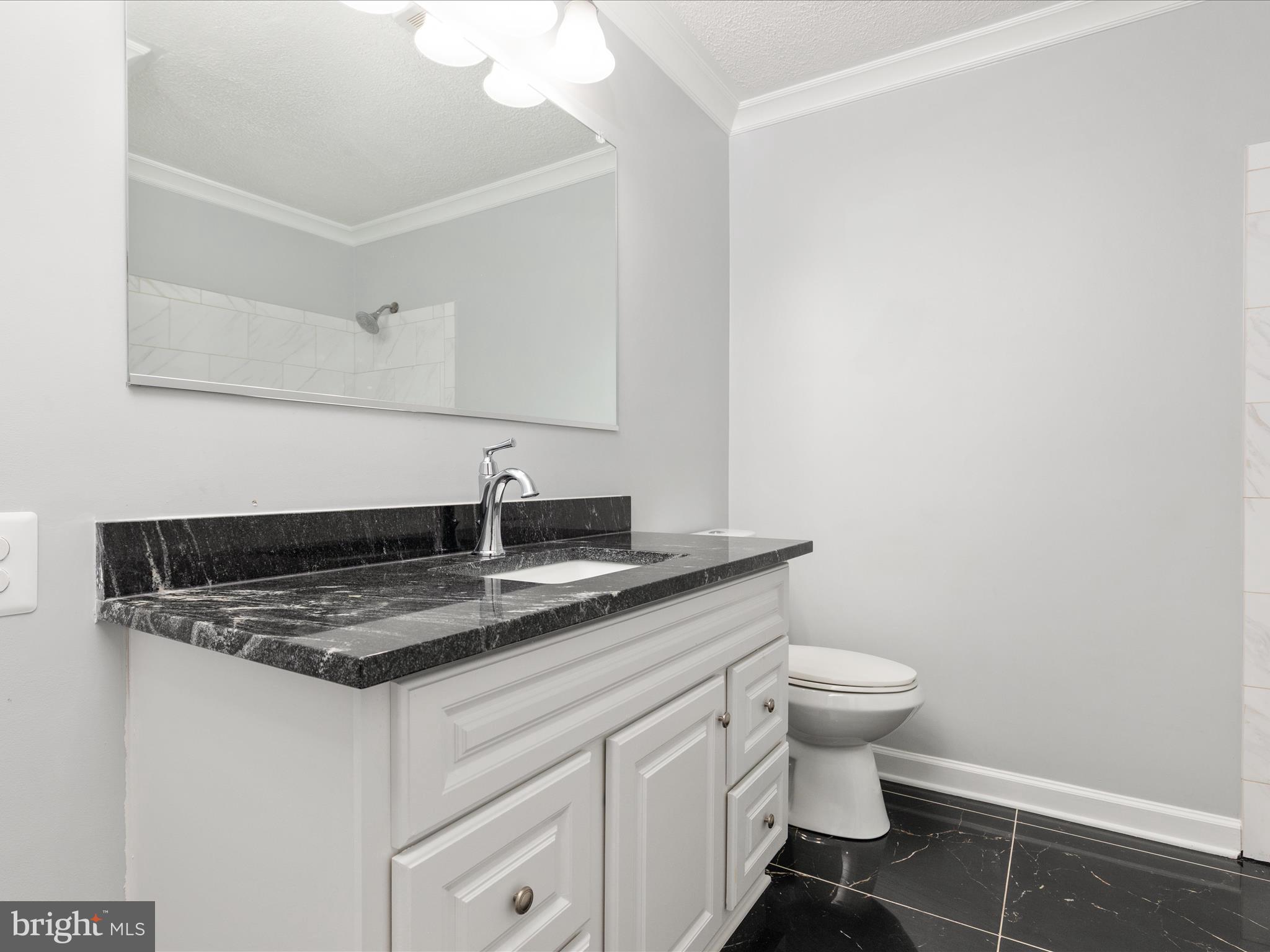 STONINGTON ARTERY - Residential