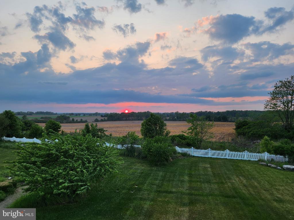 HILLSIDE FARM ESTATES - Residential