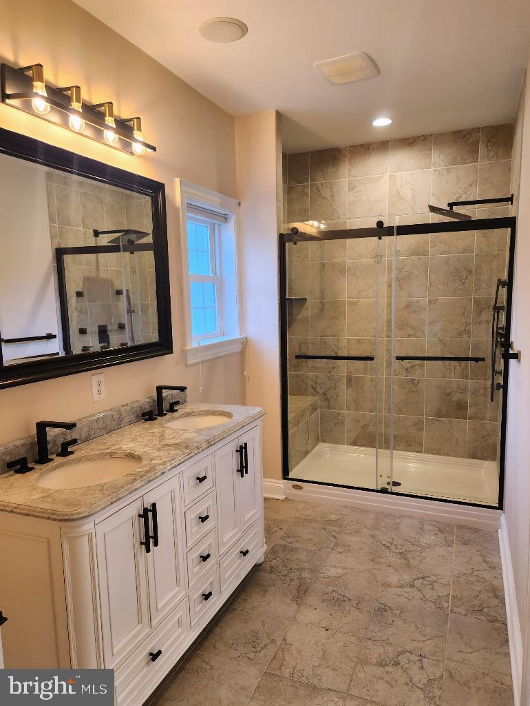 HILLSIDE FARM ESTATES - Residential