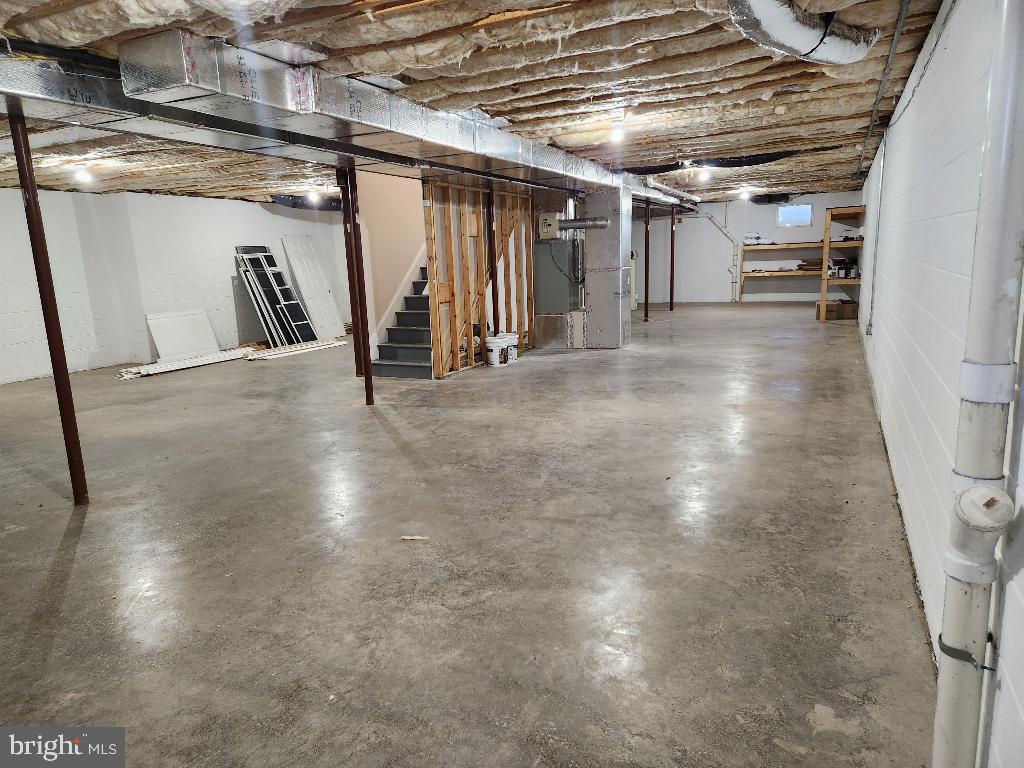 HILLSIDE FARM ESTATES - Residential