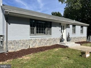 11104 BEACH MILL ROAD