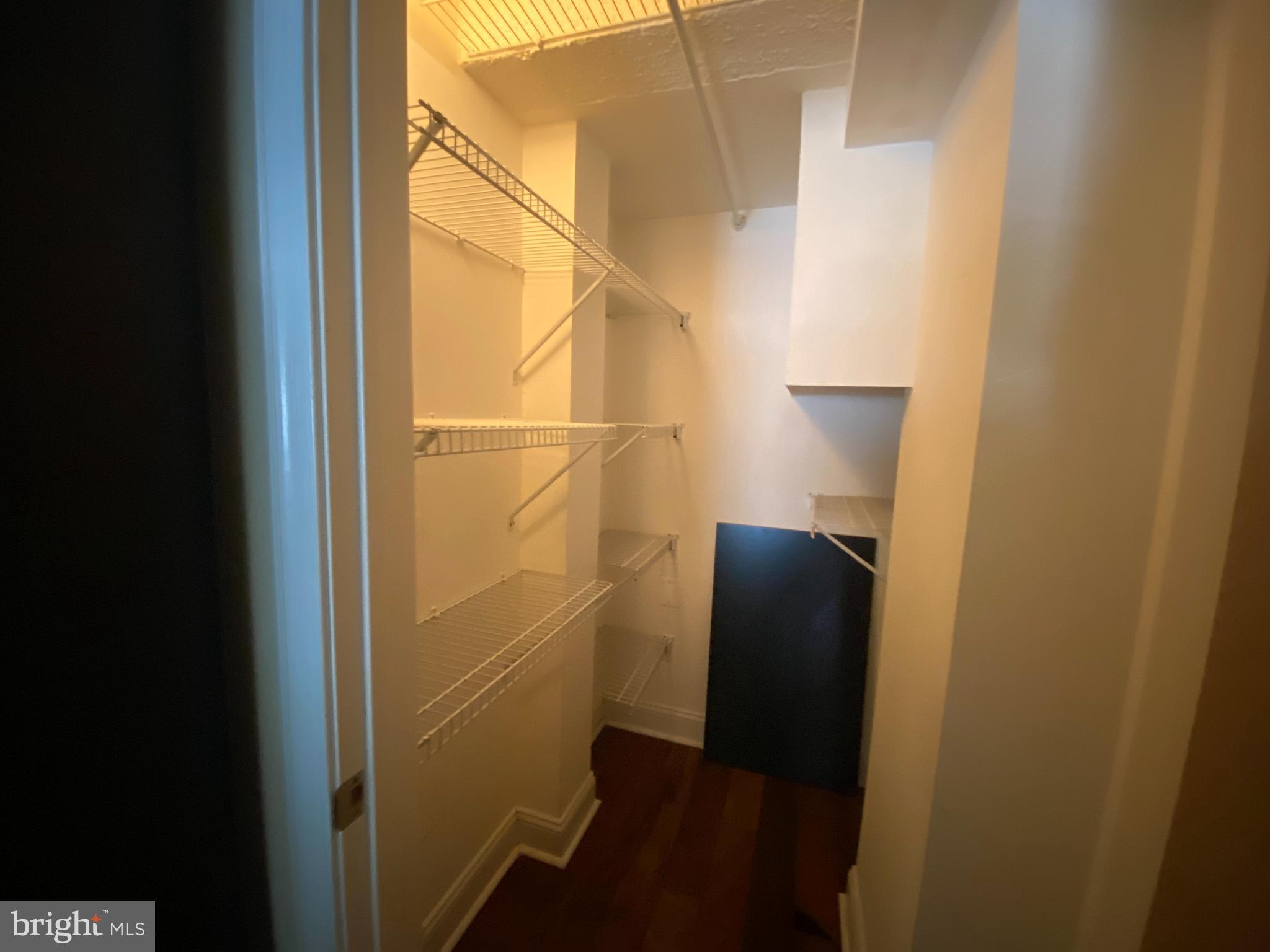 GRADUATE HOSPITAL - Residential Lease