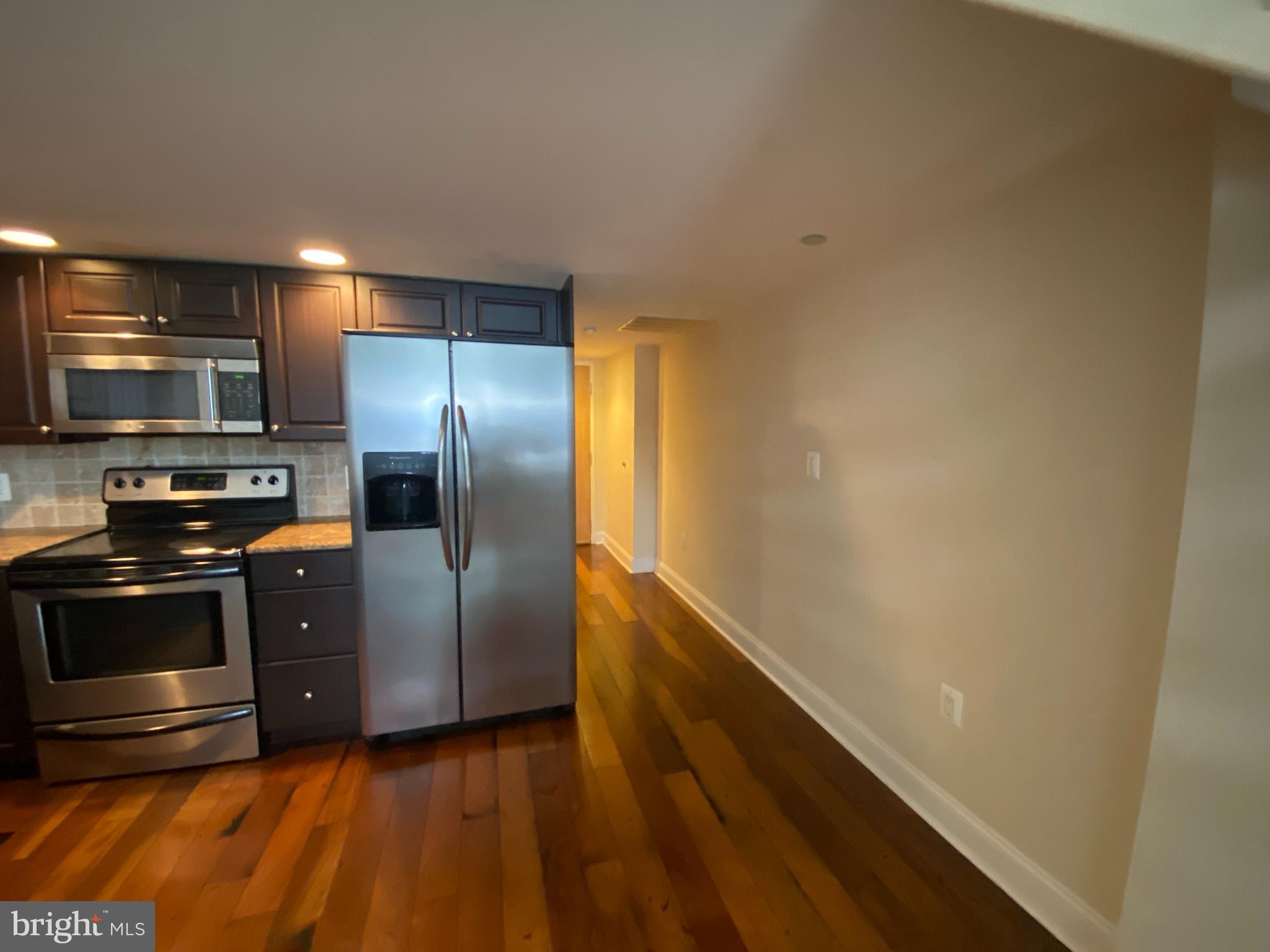 GRADUATE HOSPITAL - Residential Lease