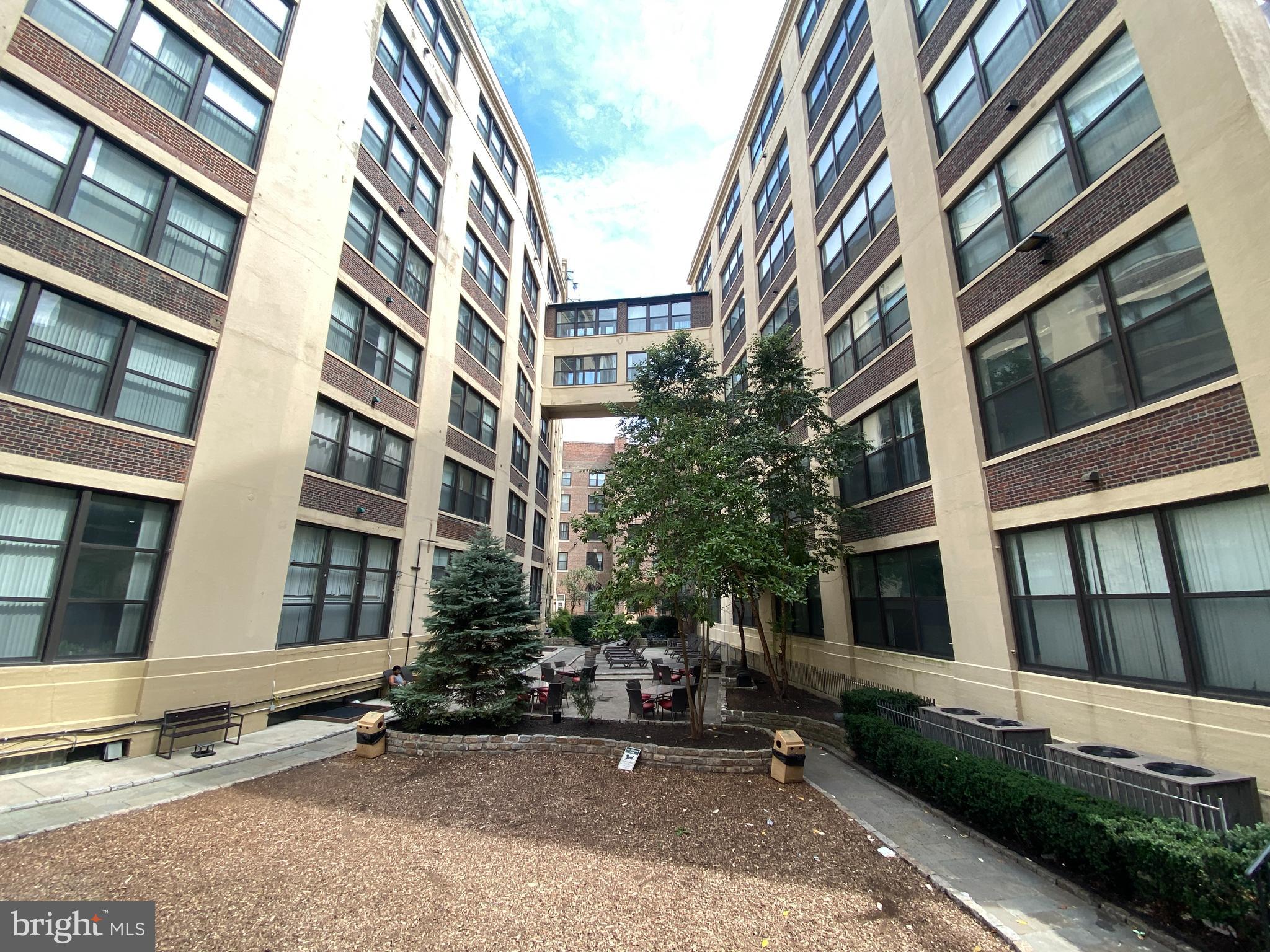 GRADUATE HOSPITAL - Residential Lease