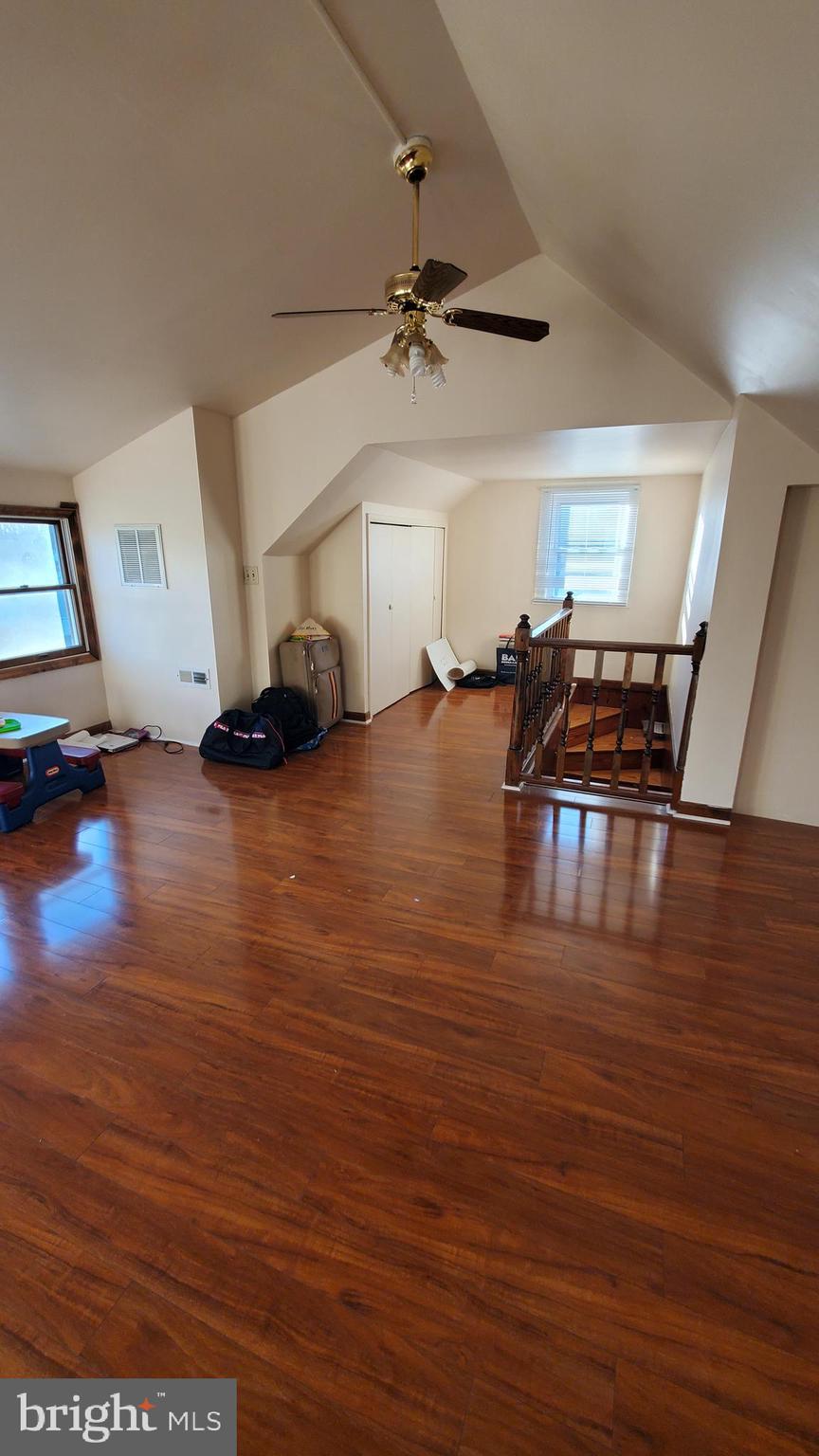 HILLTOP - Residential