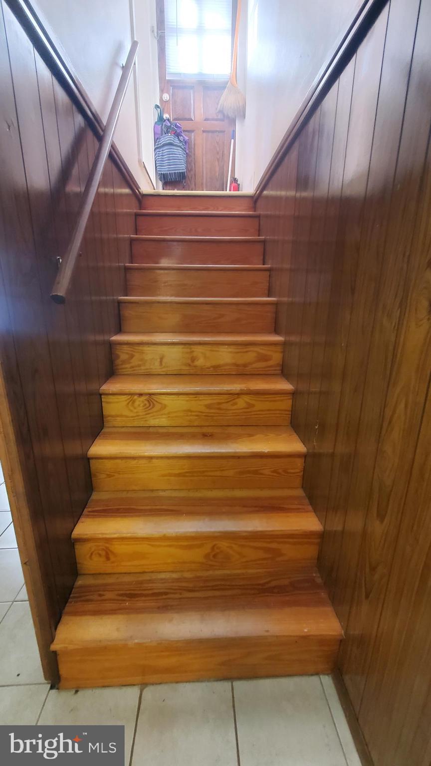 HILLTOP - Residential