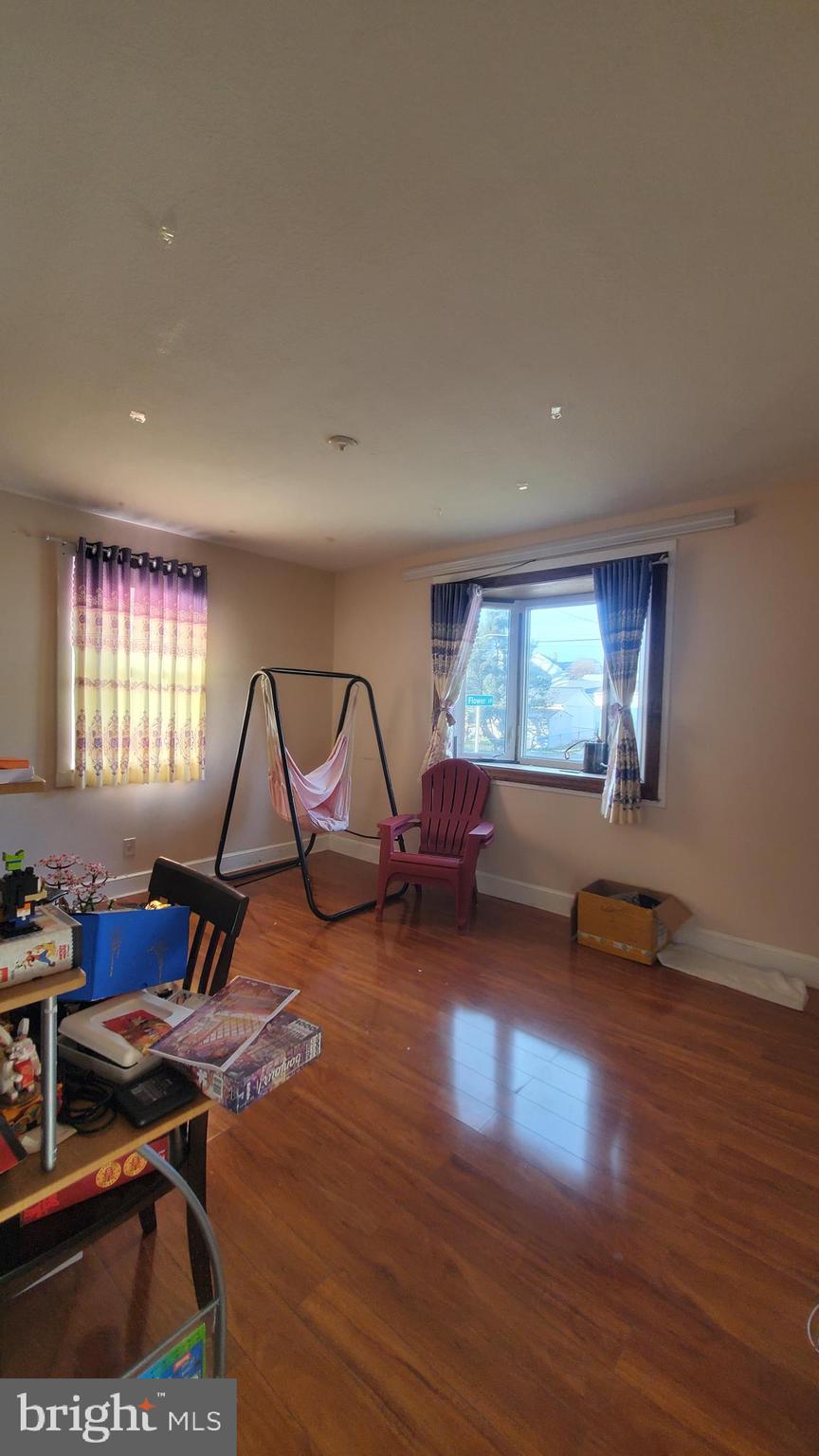 HILLTOP - Residential