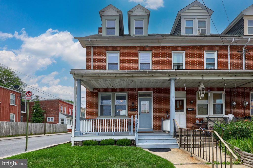 Photo of 918 N Plum Street, LANCASTER, PA 17602 (MLS # PALA2071410)