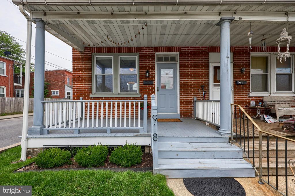 Photo of 918 N Plum Street, LANCASTER, PA 17602 (MLS # PALA2071410)