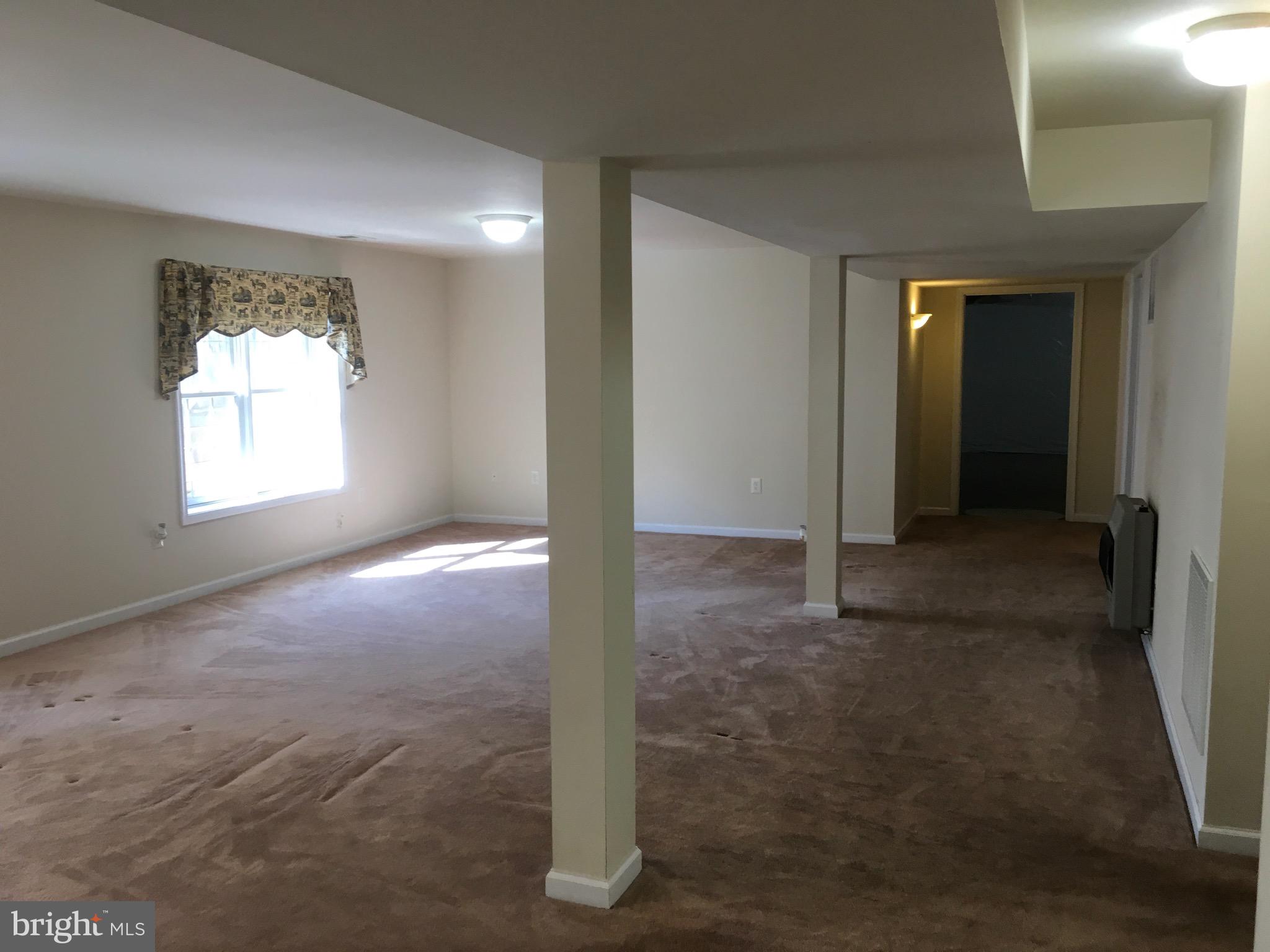 BATTLEFIELD ESTATES - Residential