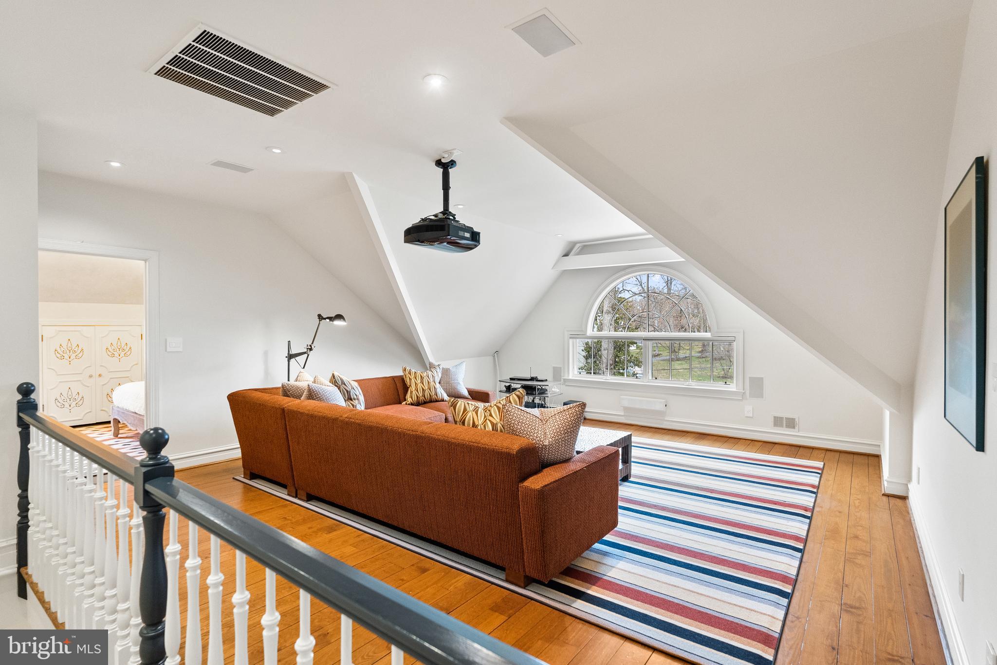 LONGWOOD - Residential