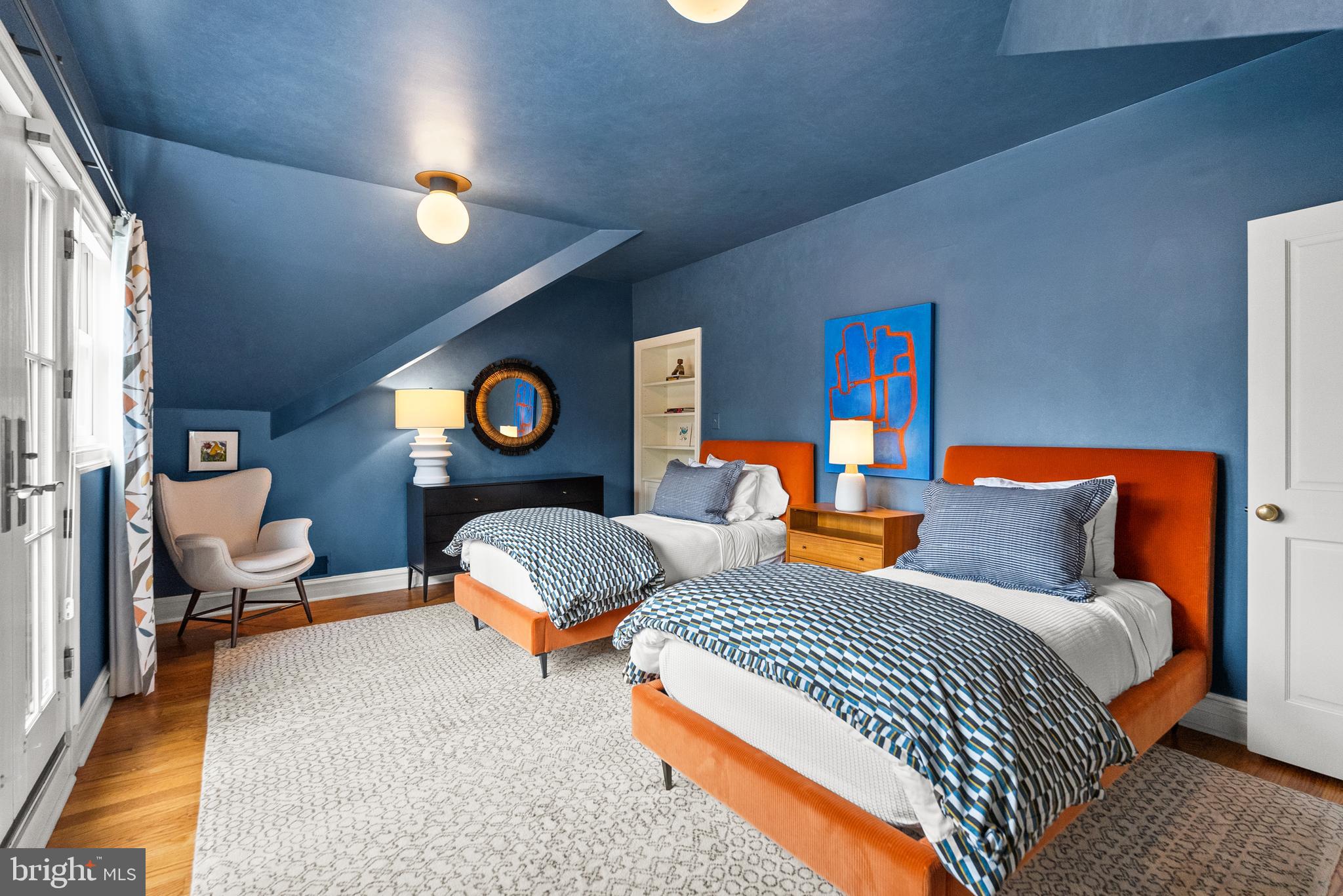 LONGWOOD - Residential