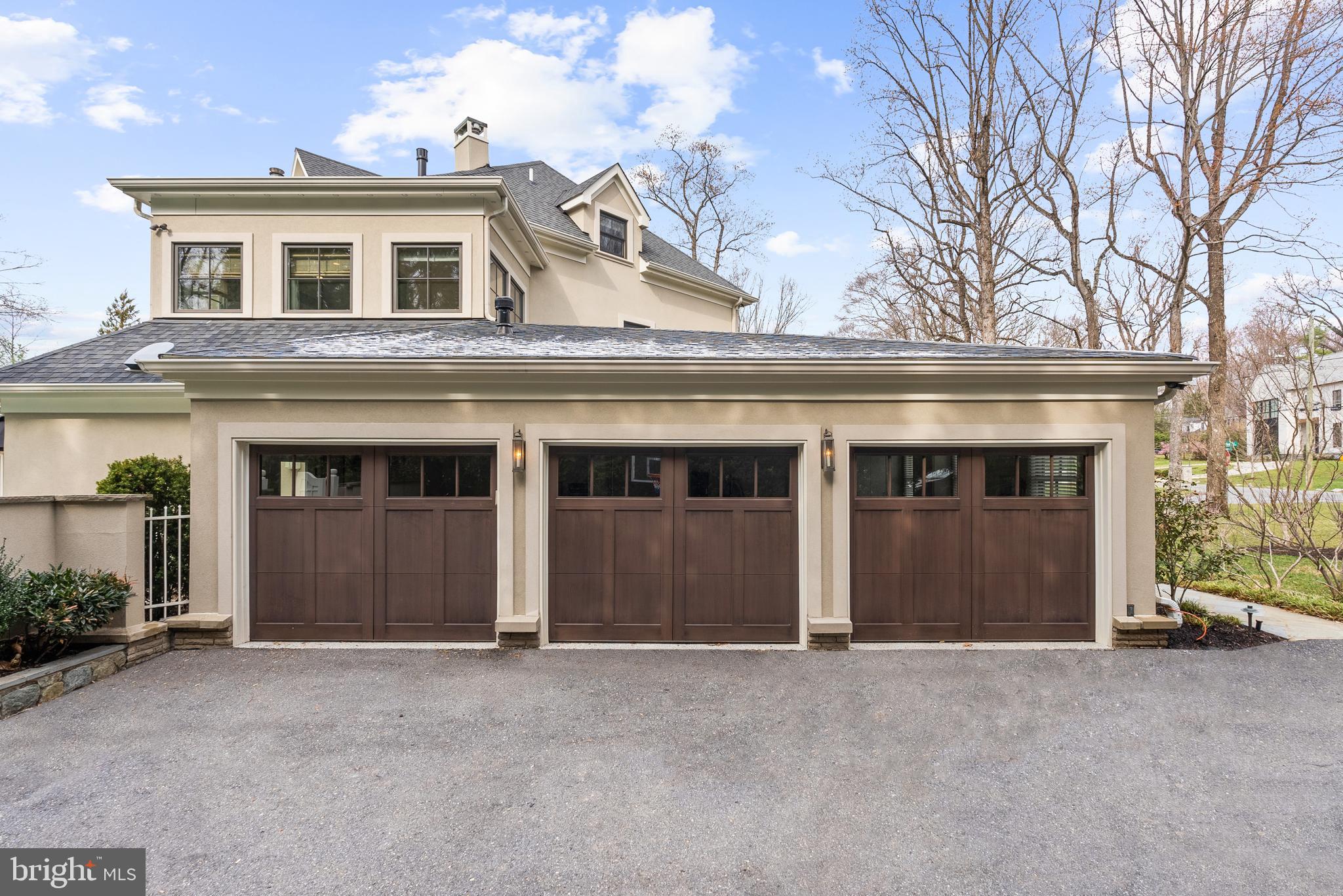 LONGWOOD - Residential