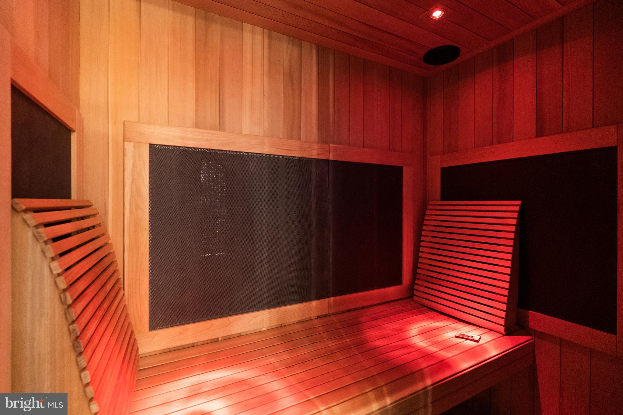 LONGWOOD - Residential