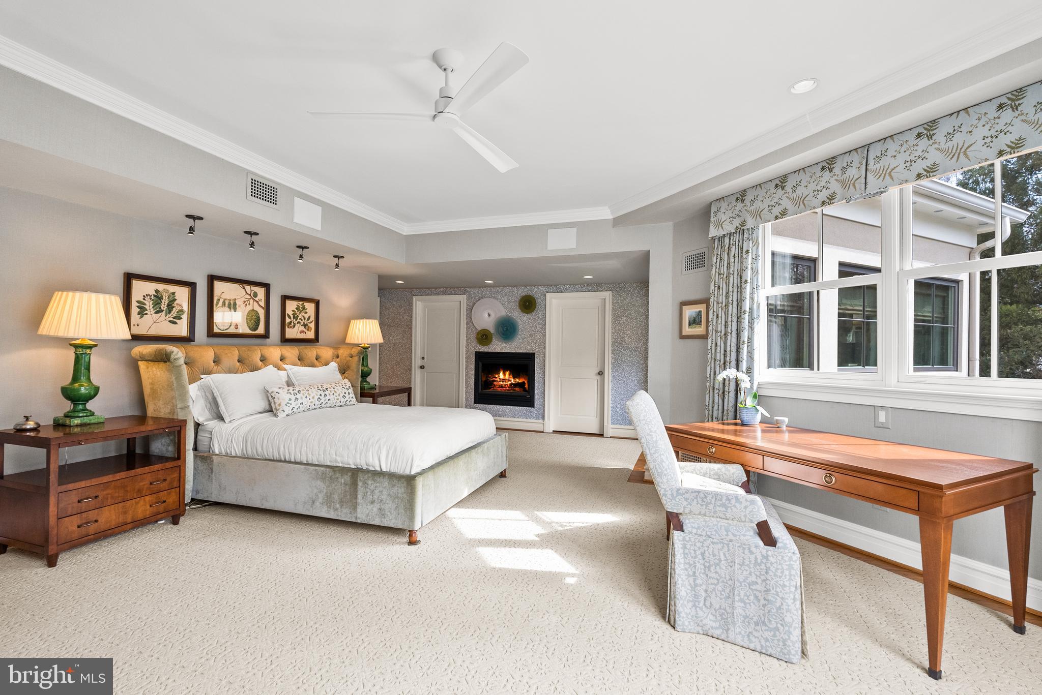 LONGWOOD - Residential