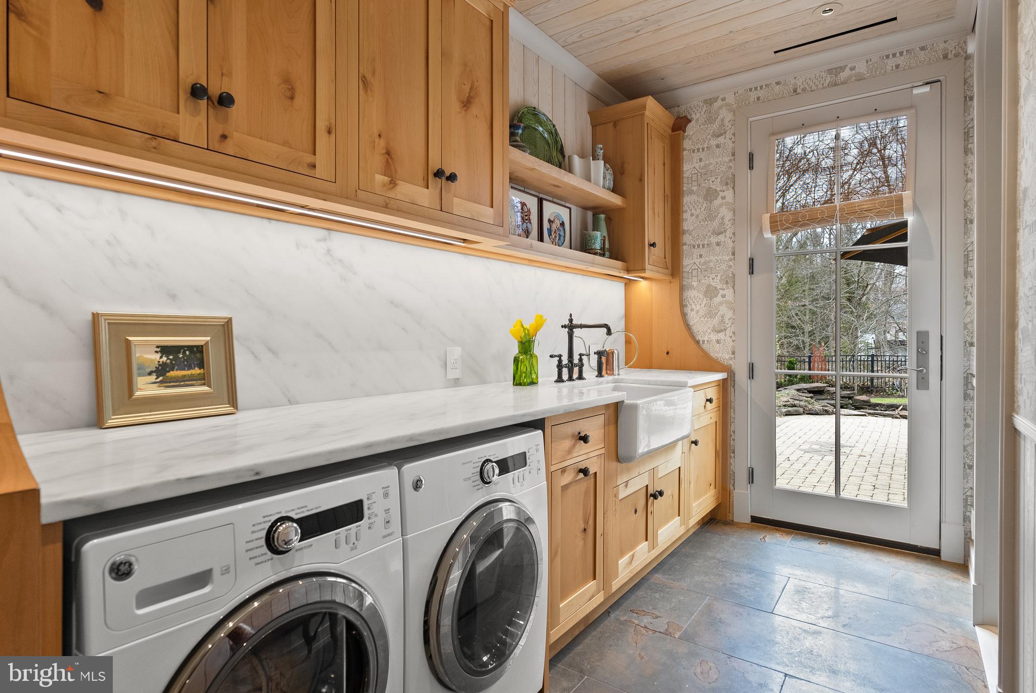 LONGWOOD - Residential