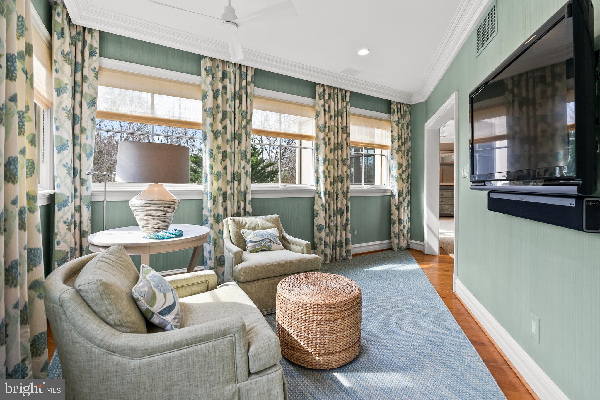 LONGWOOD - Residential