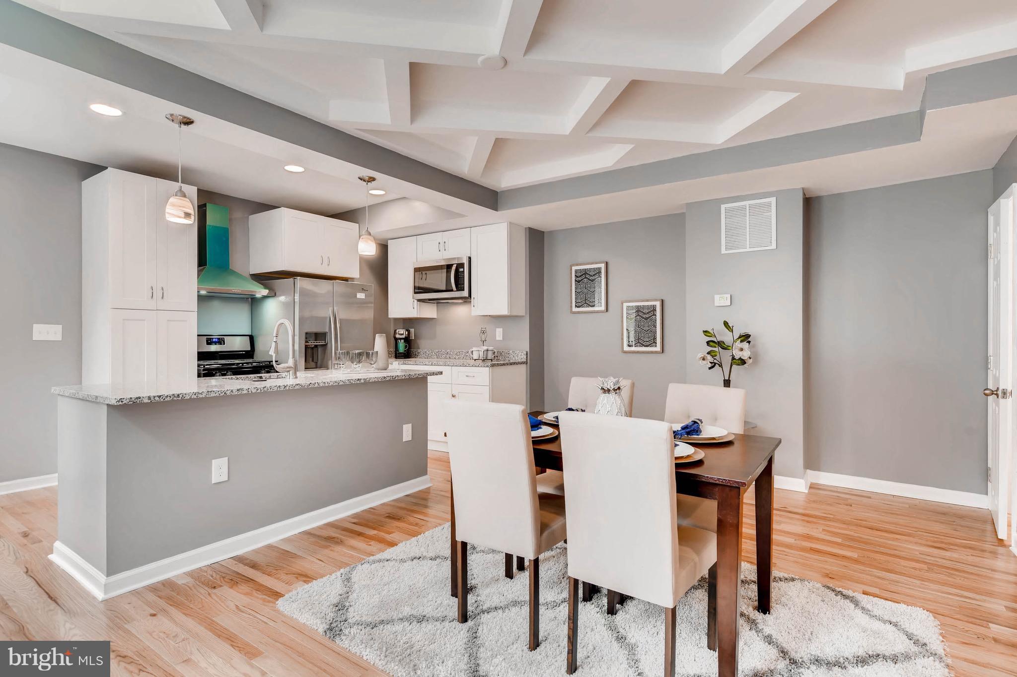 PARK CIRCLE - Residential