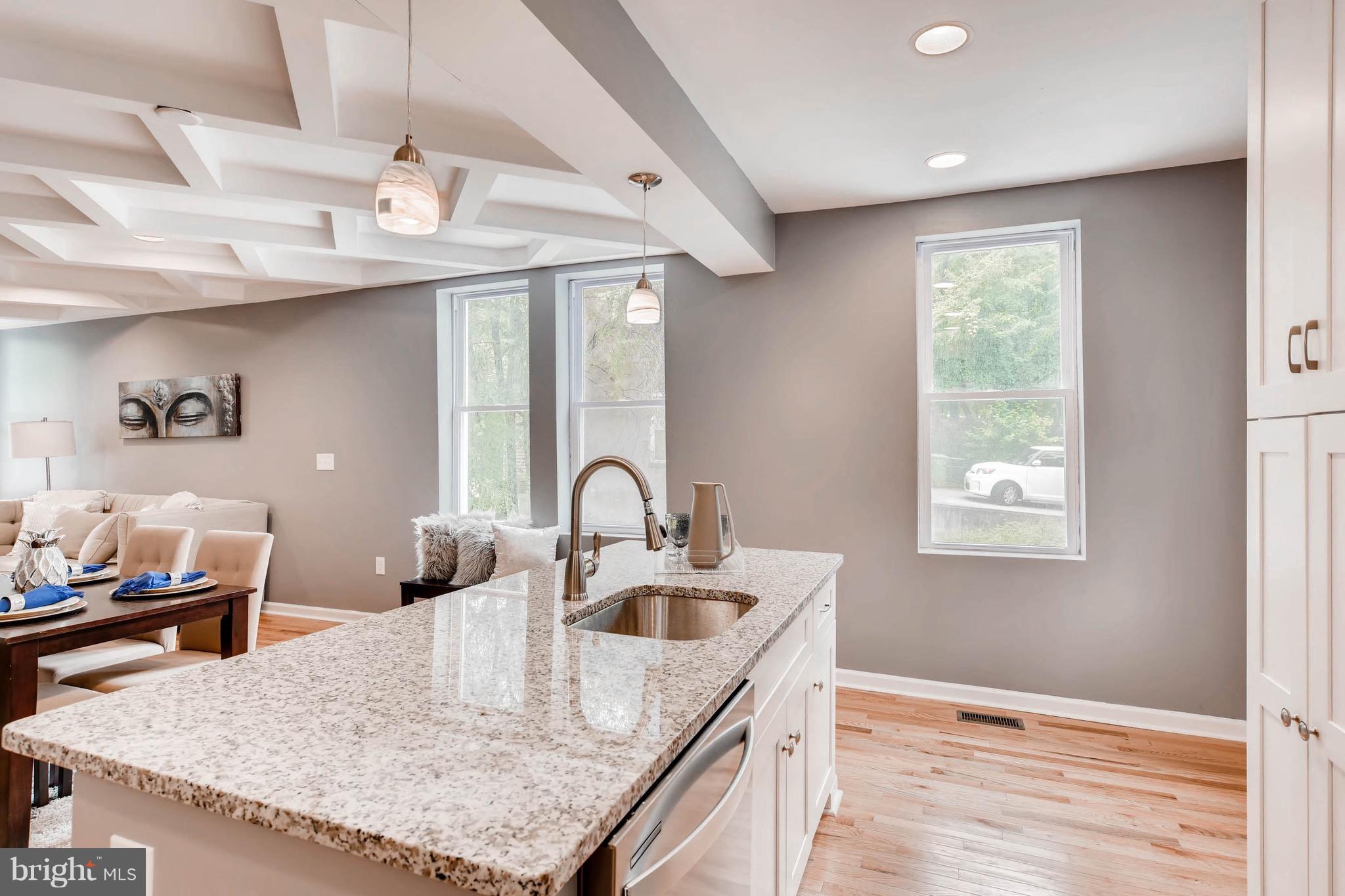 PARK CIRCLE - Residential