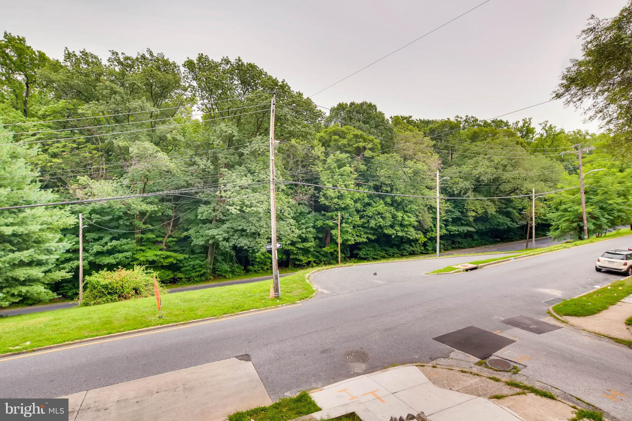 PARK CIRCLE - Residential