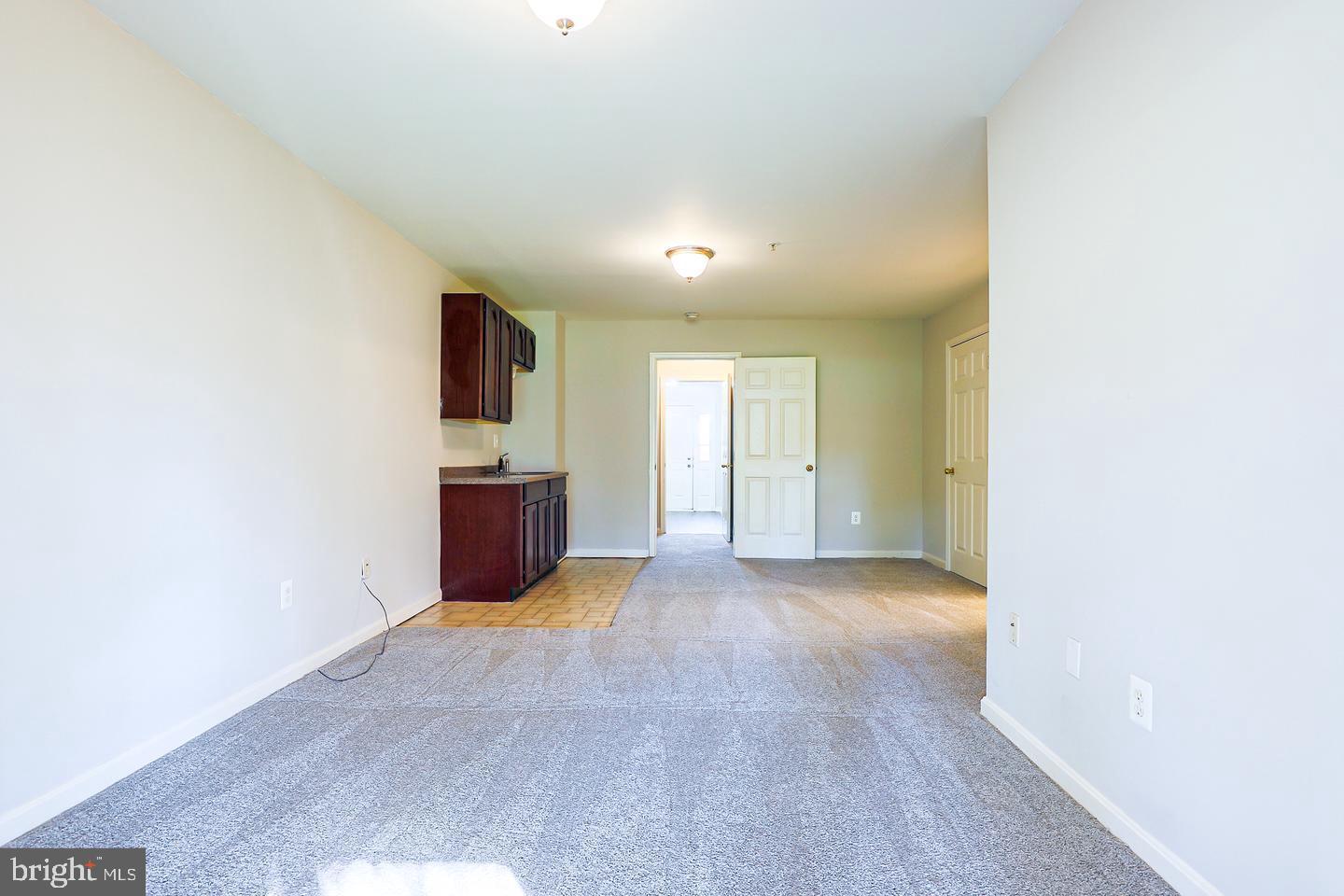 WHITTIER - Residential