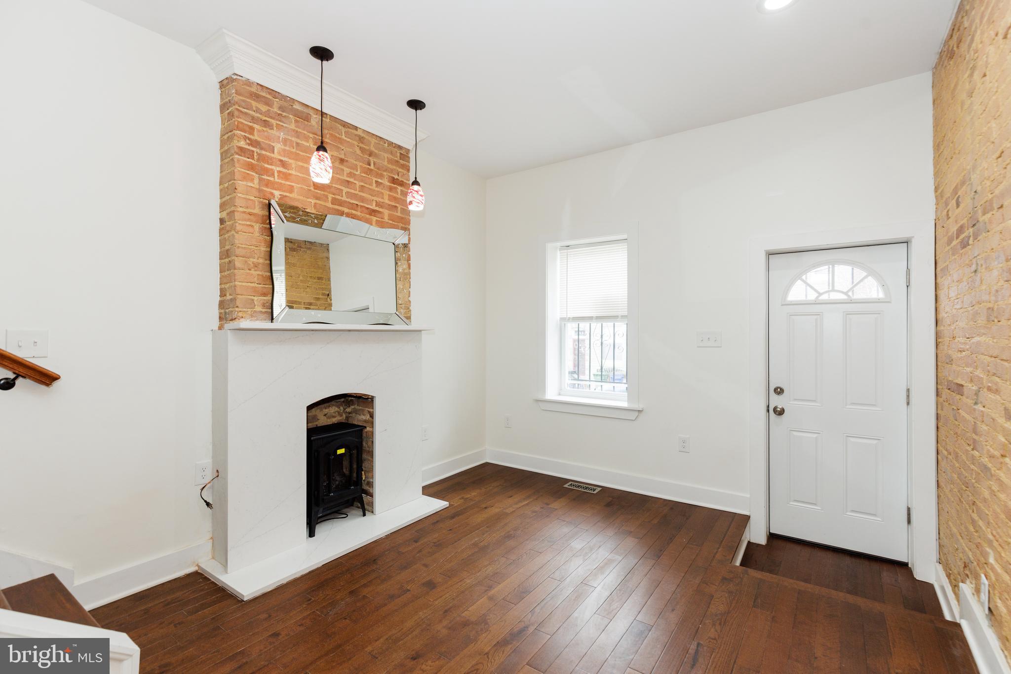 MCELDERRY PARK - Residential Lease