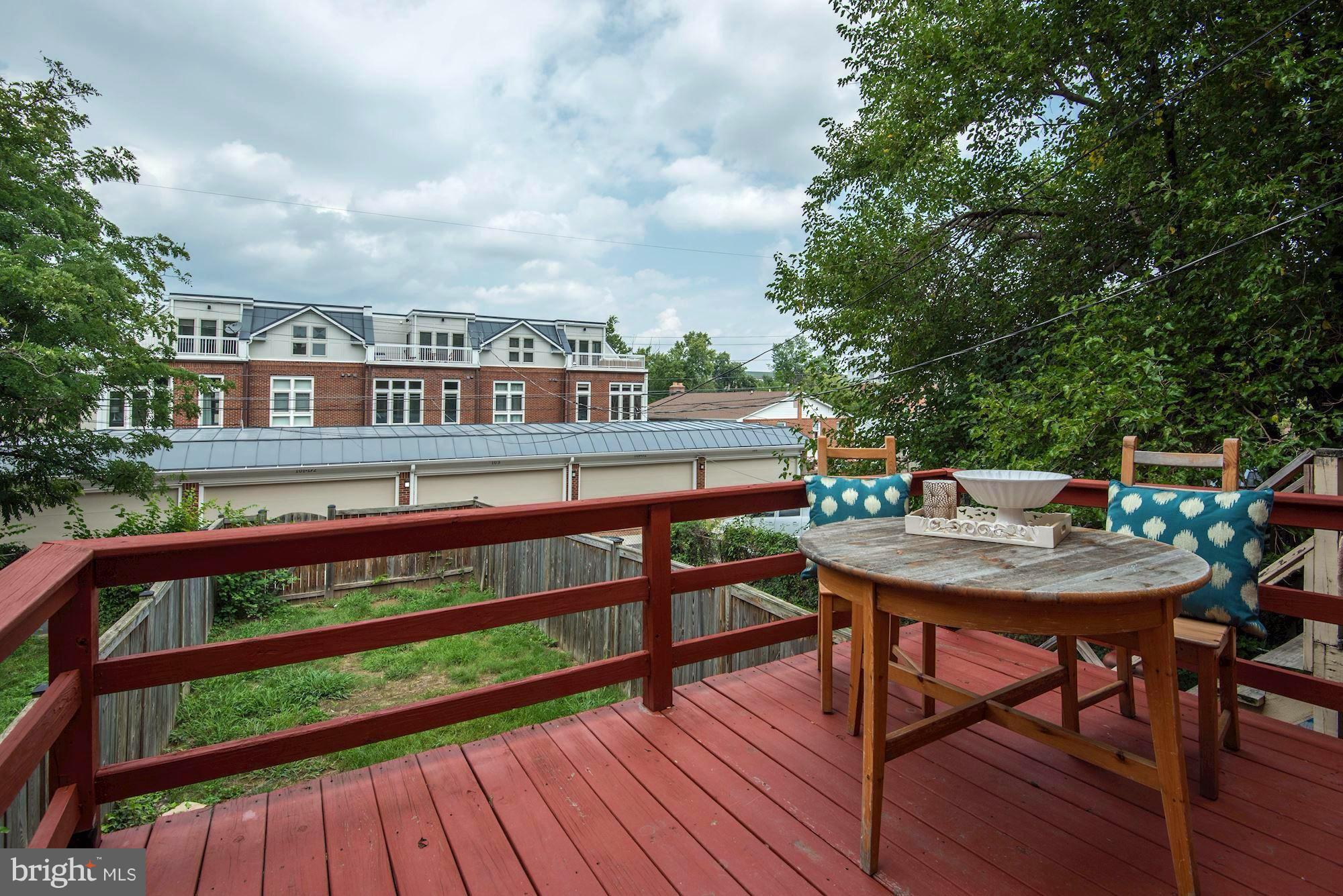 LYNHAVEN - Residential