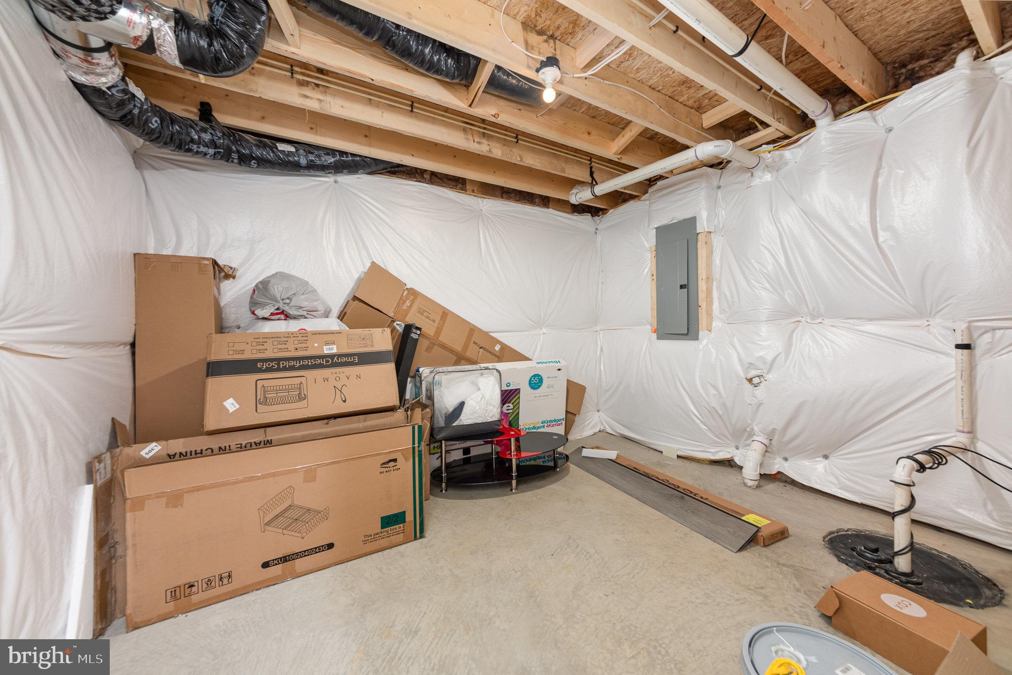 RAPPAHANNOCK LANDING - Residential Lease